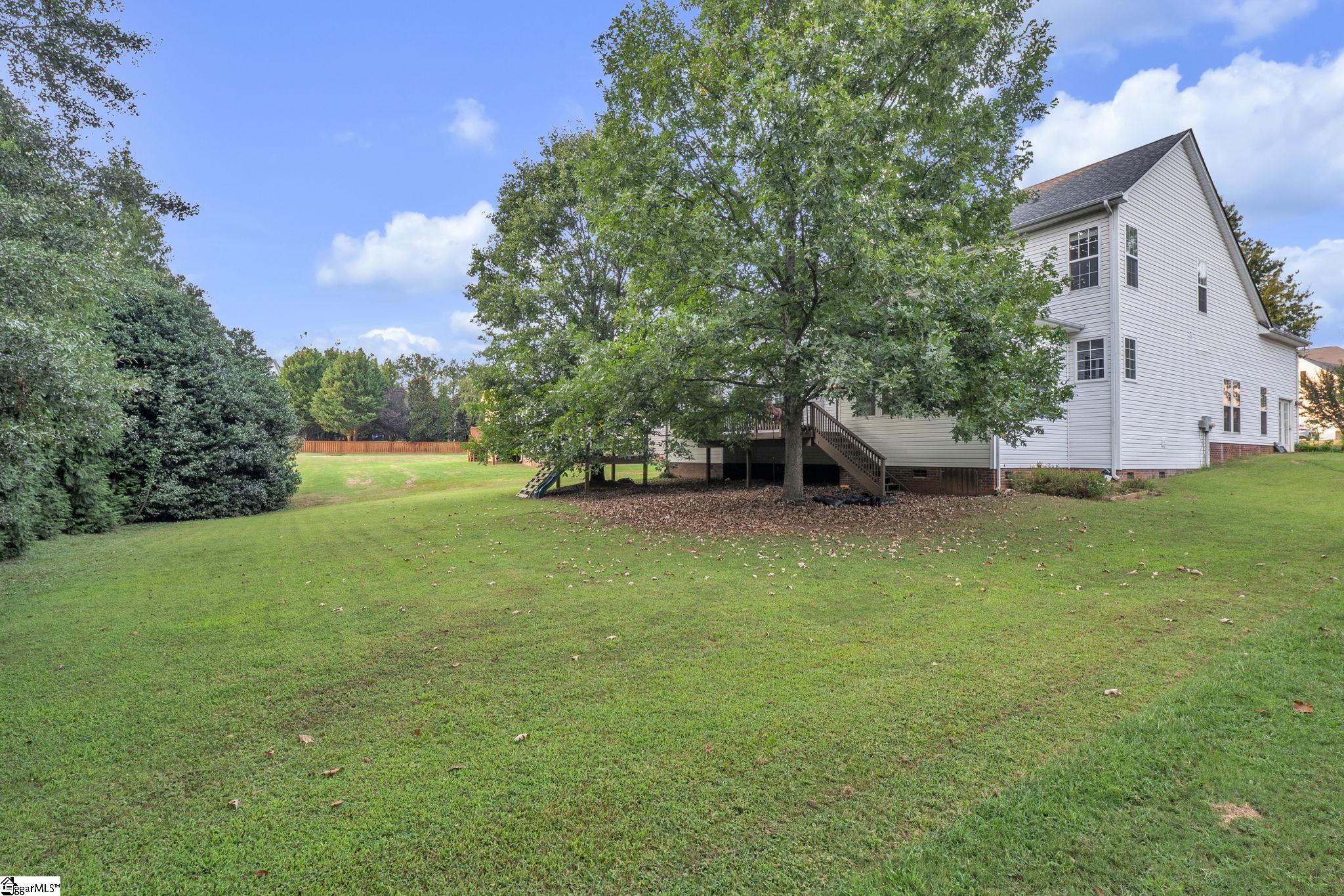 102 Wynterhall Way Property Photo 36