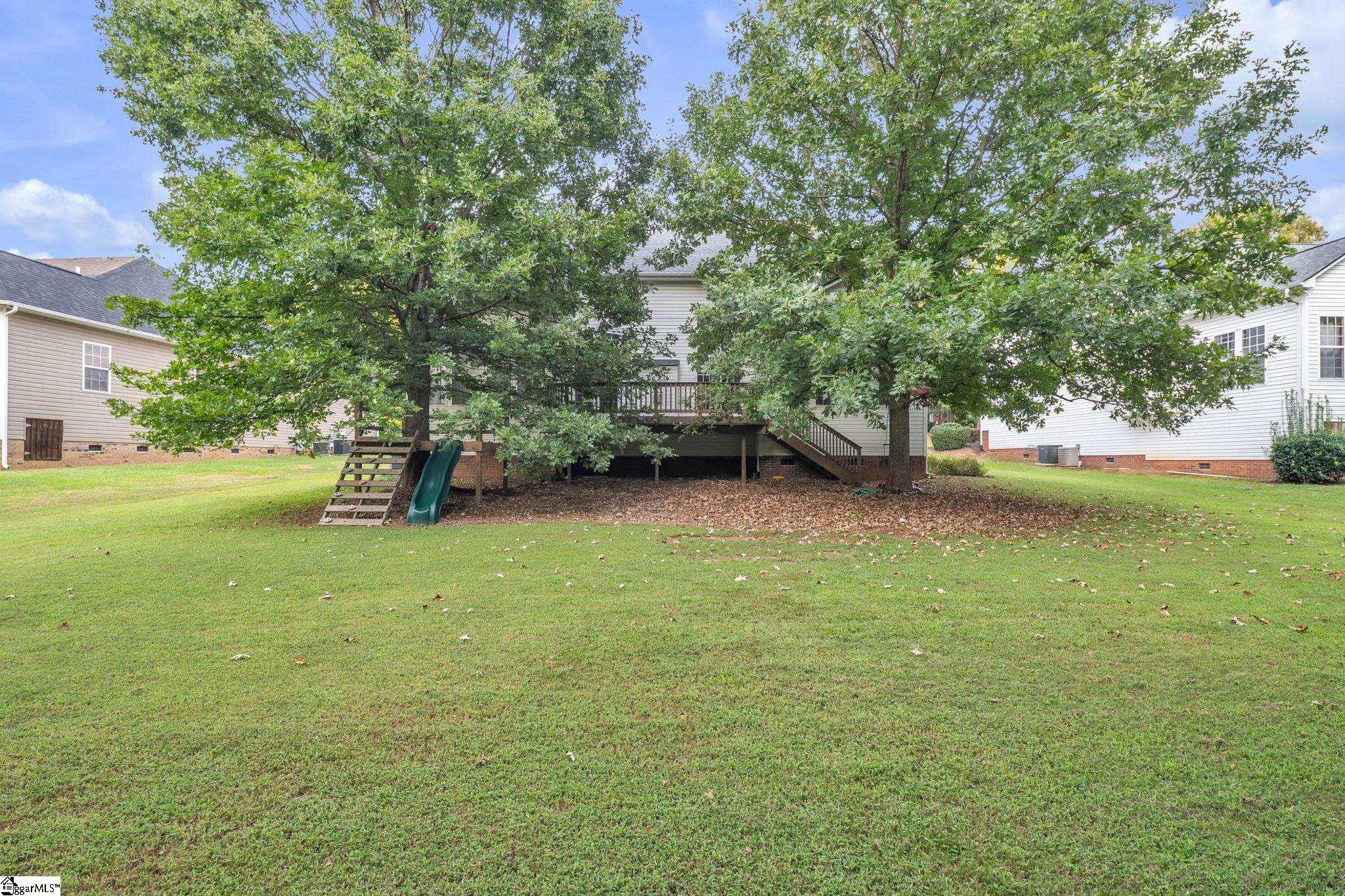 102 Wynterhall Way Property Photo 37