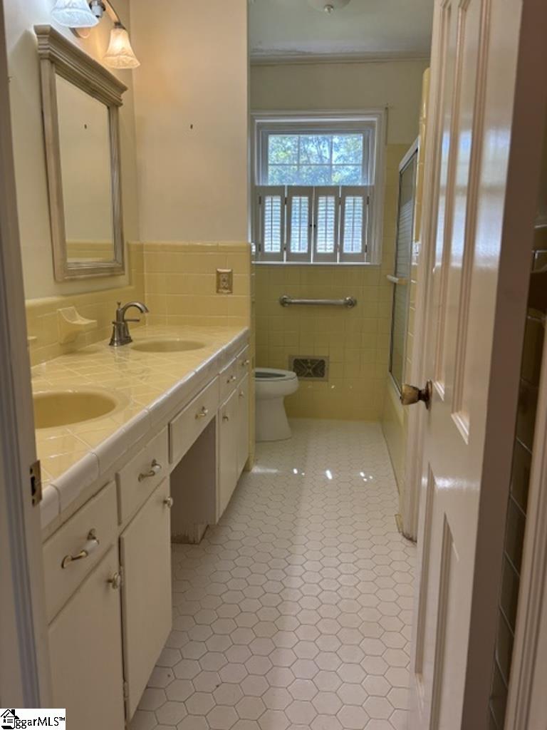 202 Wardlaw Road Property Photo 10