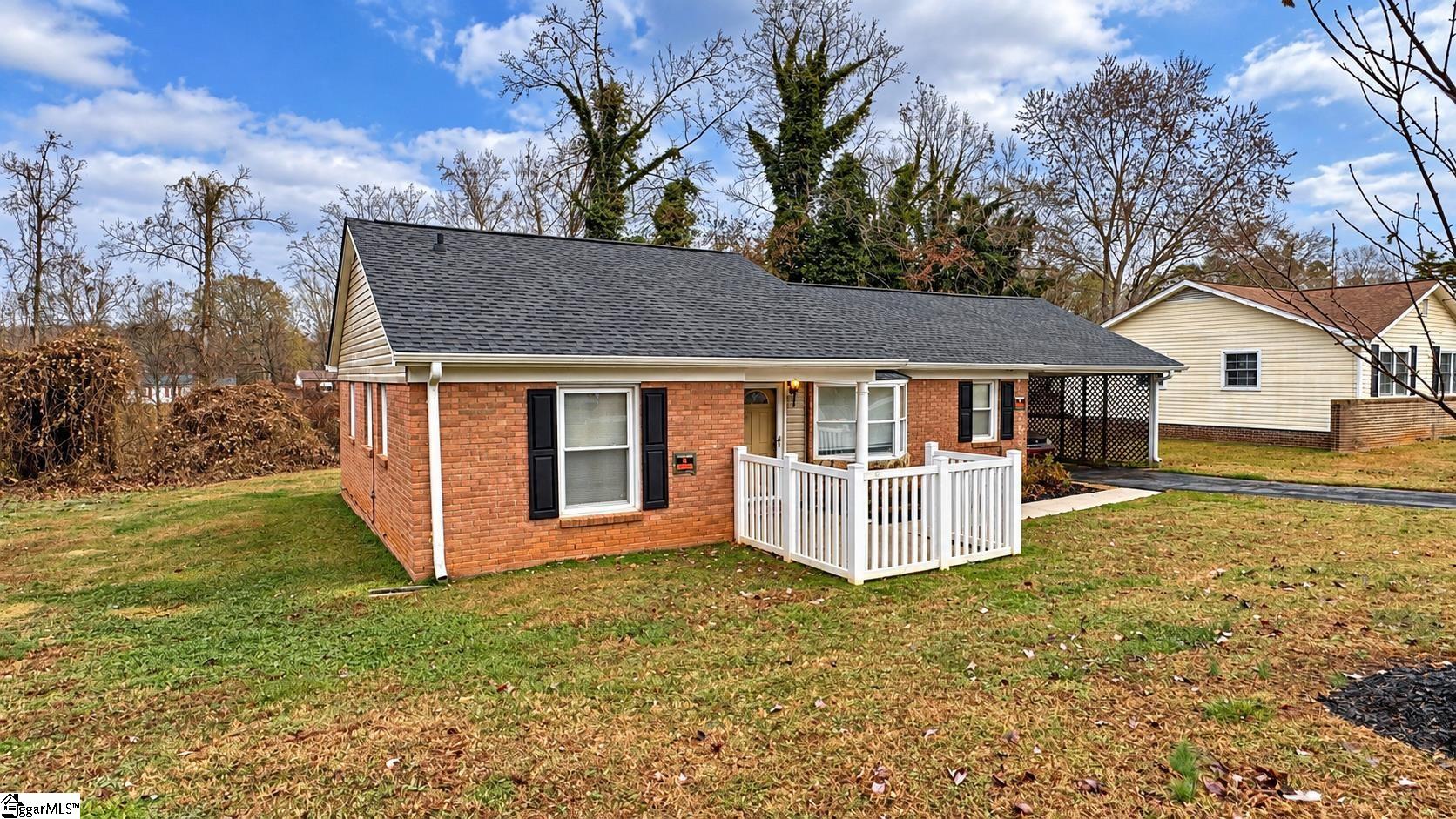 136 Raintree Drive Property Photo 1