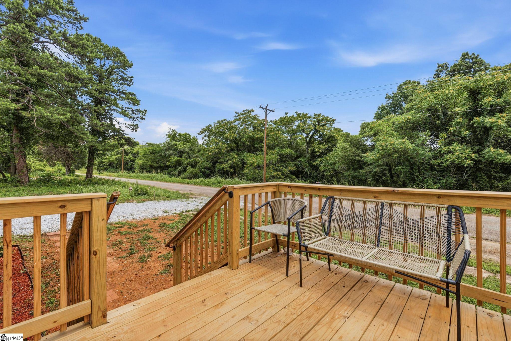 162 Crest Circle Property Photo 13