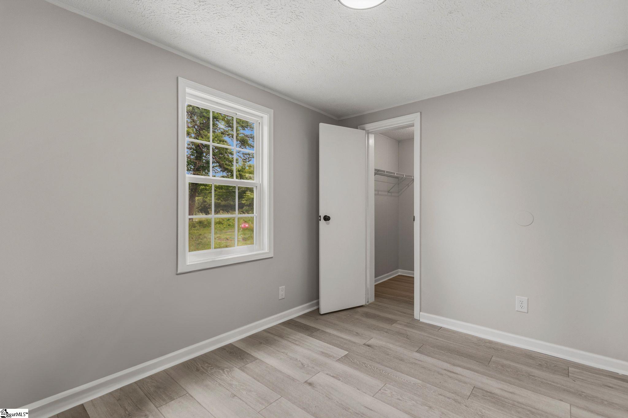 162 Crest Circle Property Photo 15