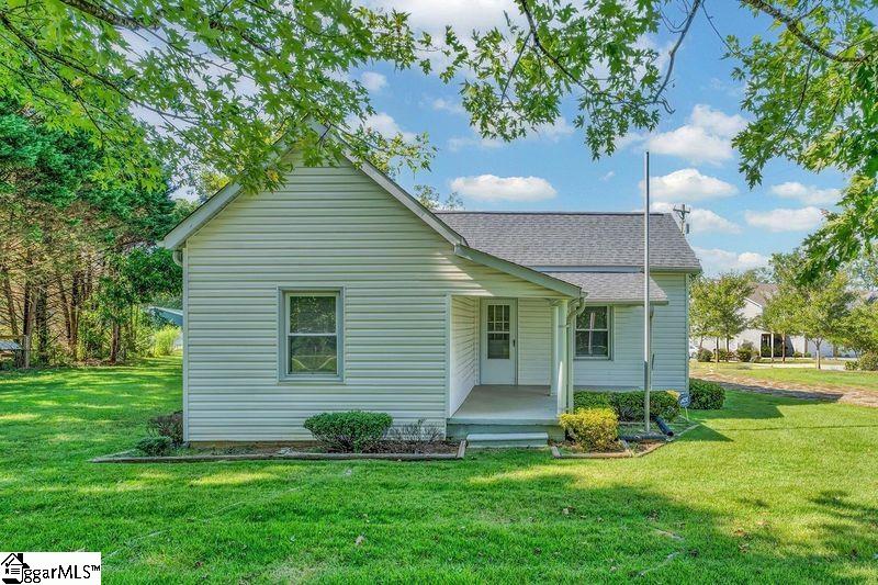 1704 Carolina Country Club Road Property Photo 1