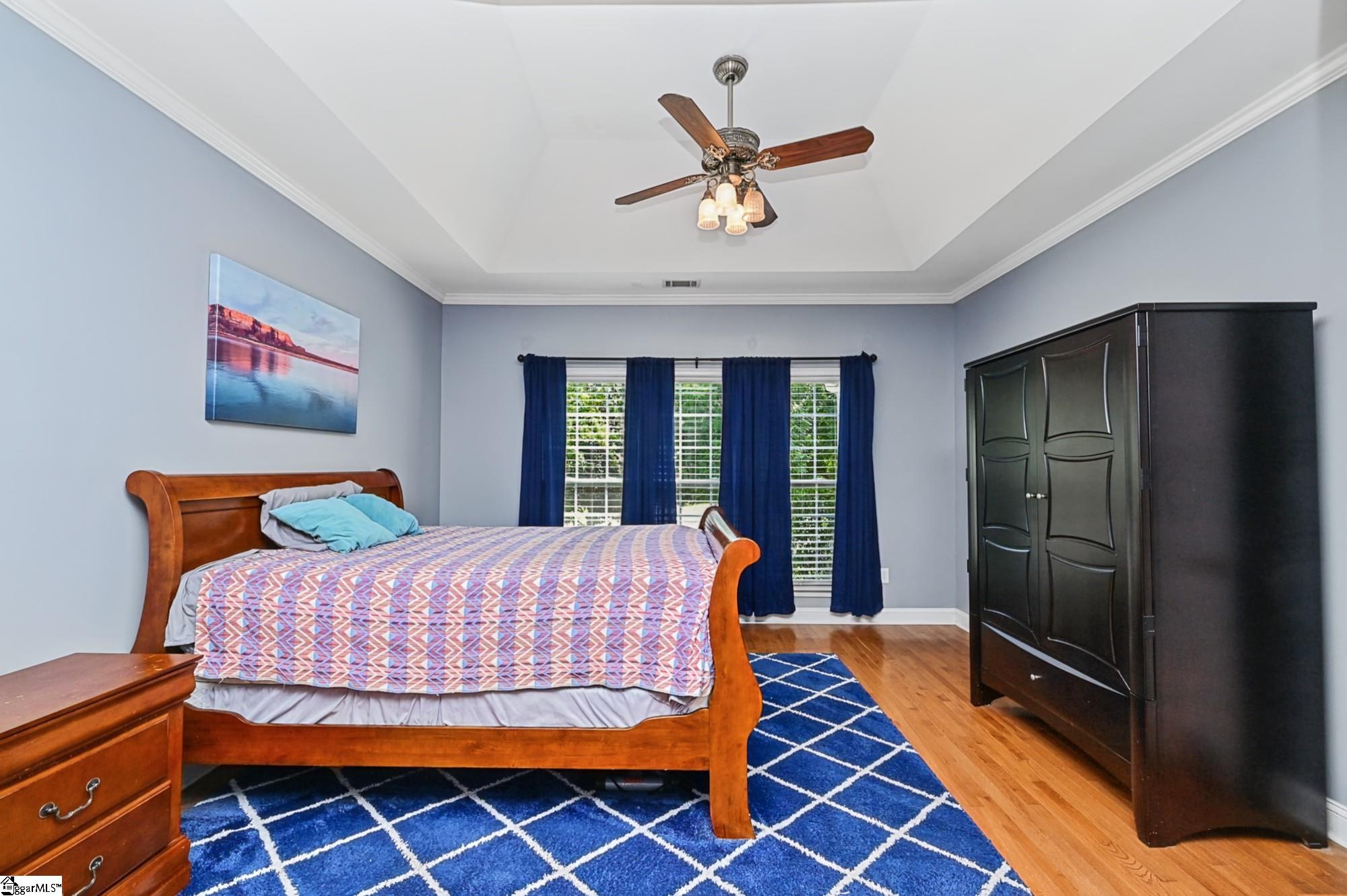 300 Gladstone Way Property Photo 18