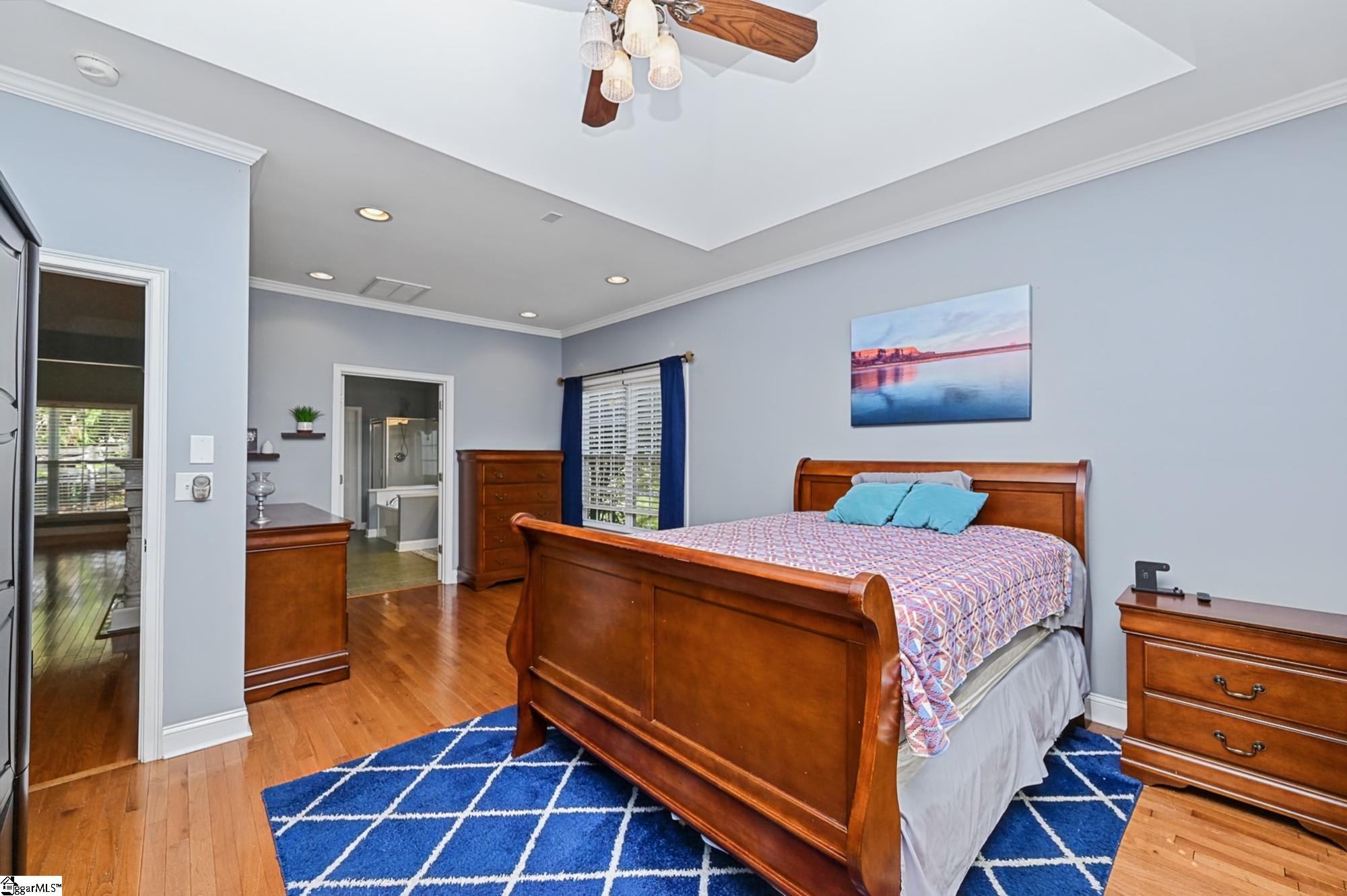 300 Gladstone Way Property Photo 19