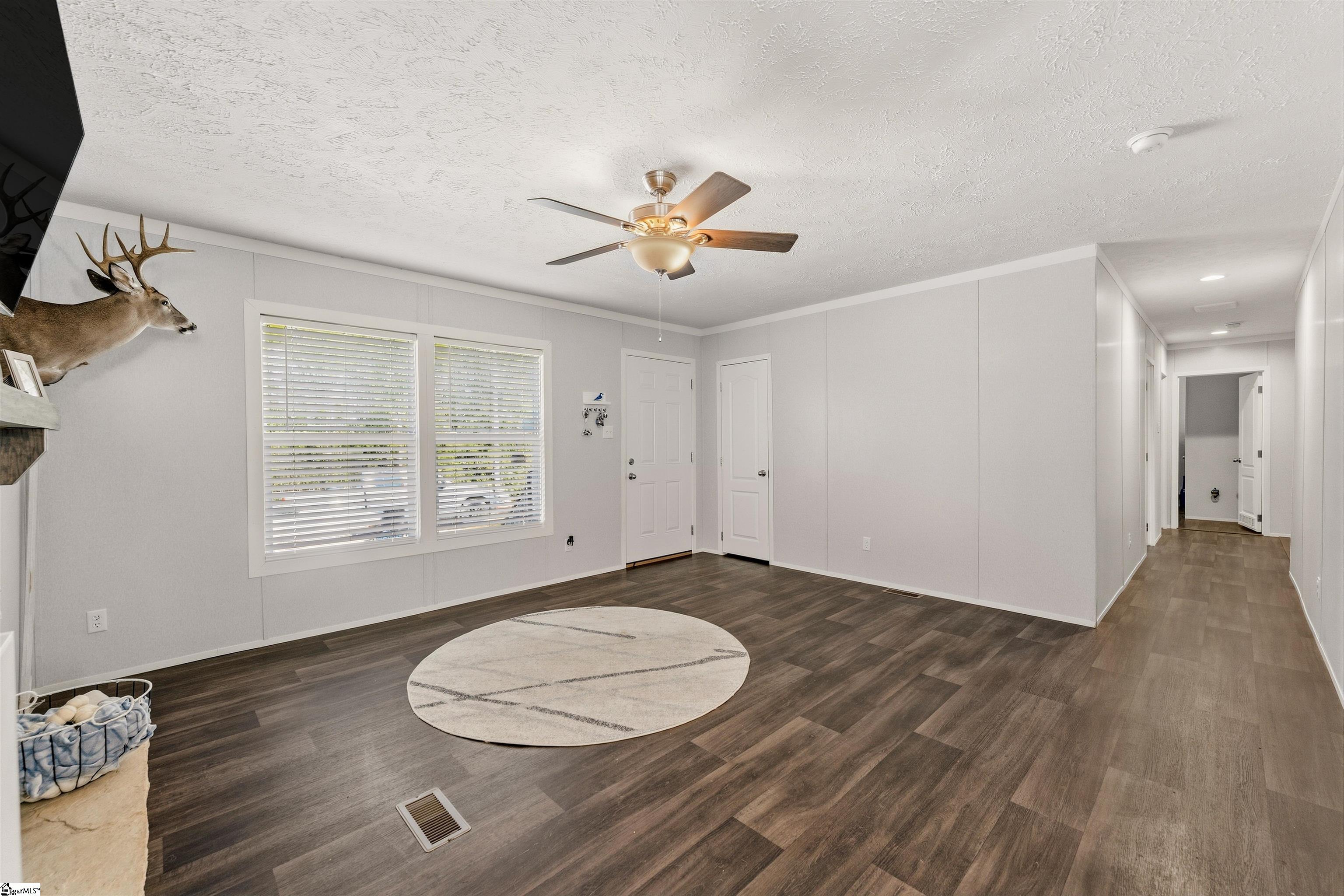 261 Fox Road Property Photo 5