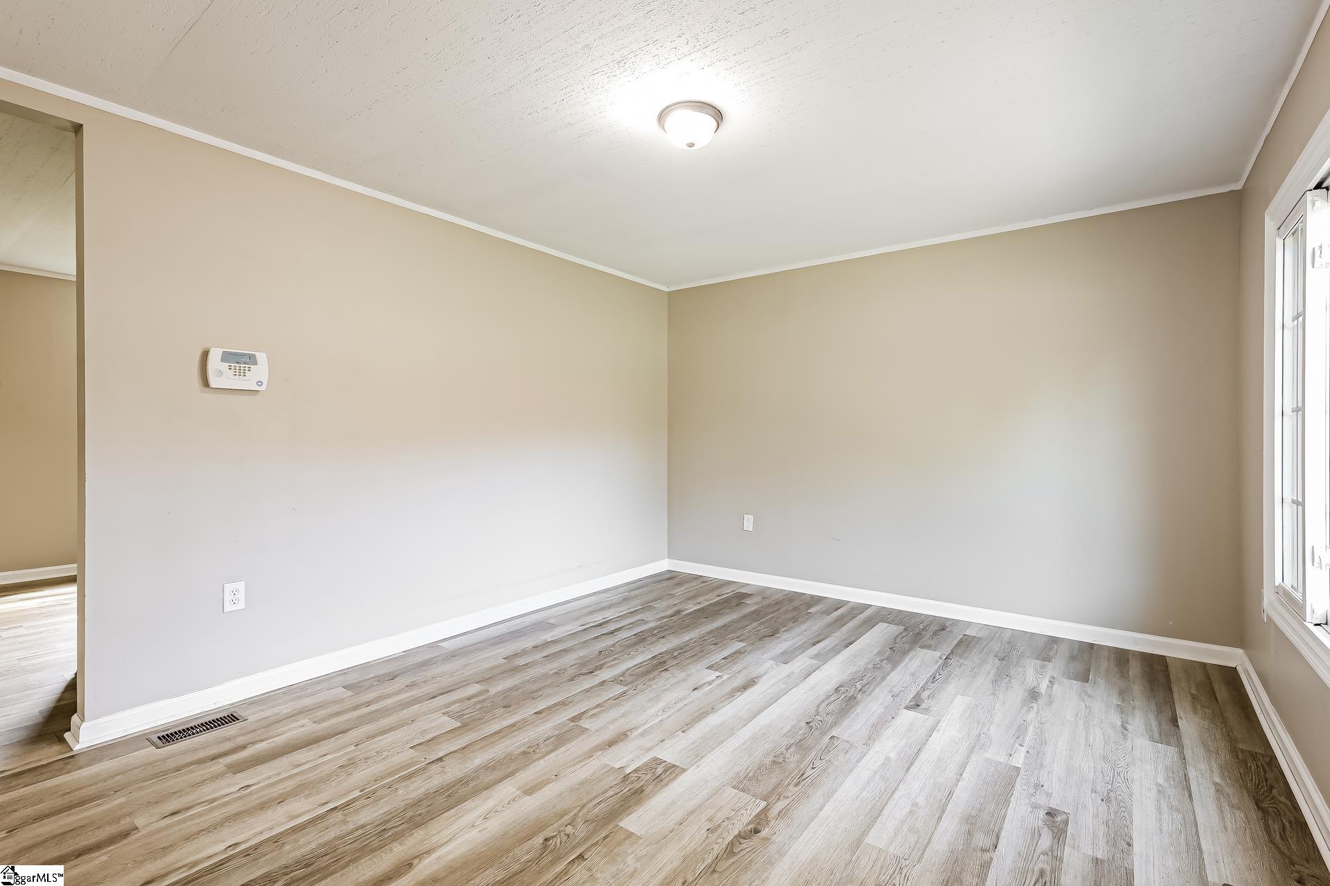 105 Short Street Property Photo 10