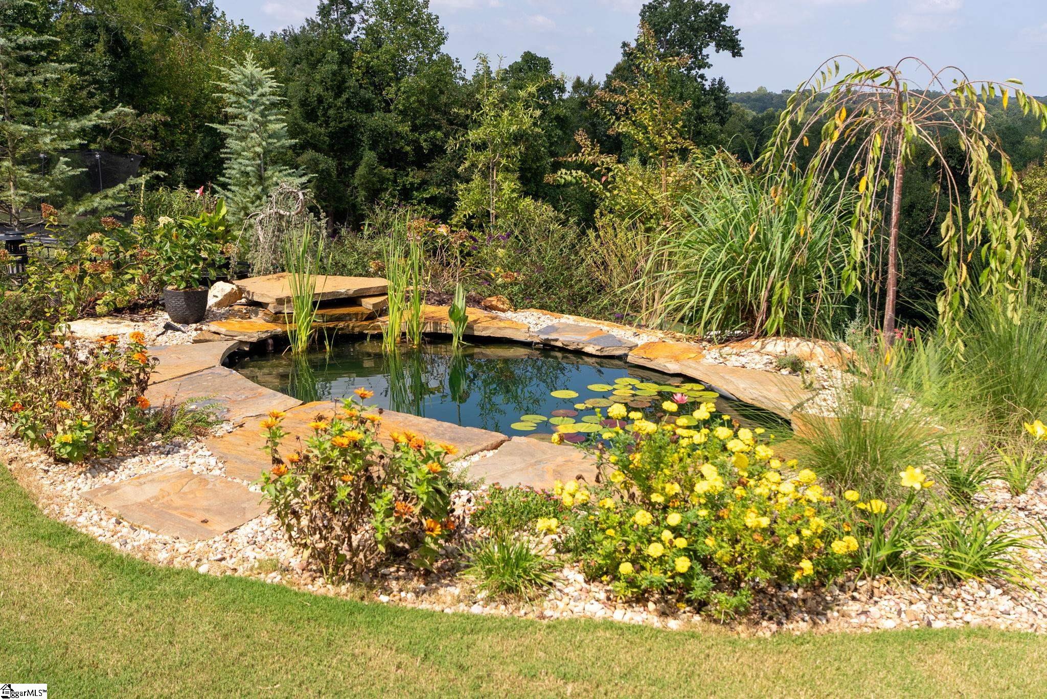 720 Castle Stone Drive Property Photo 32
