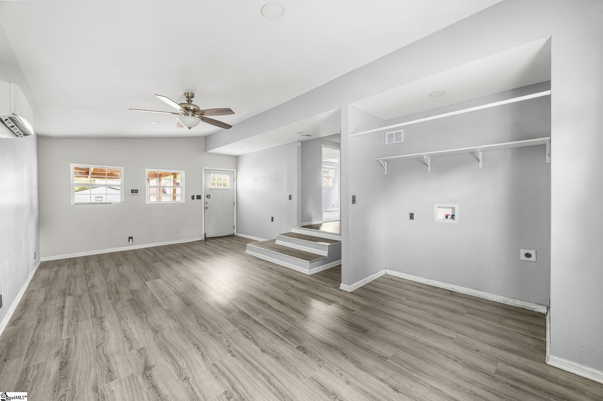 100 Basin Drive Property Photo 6