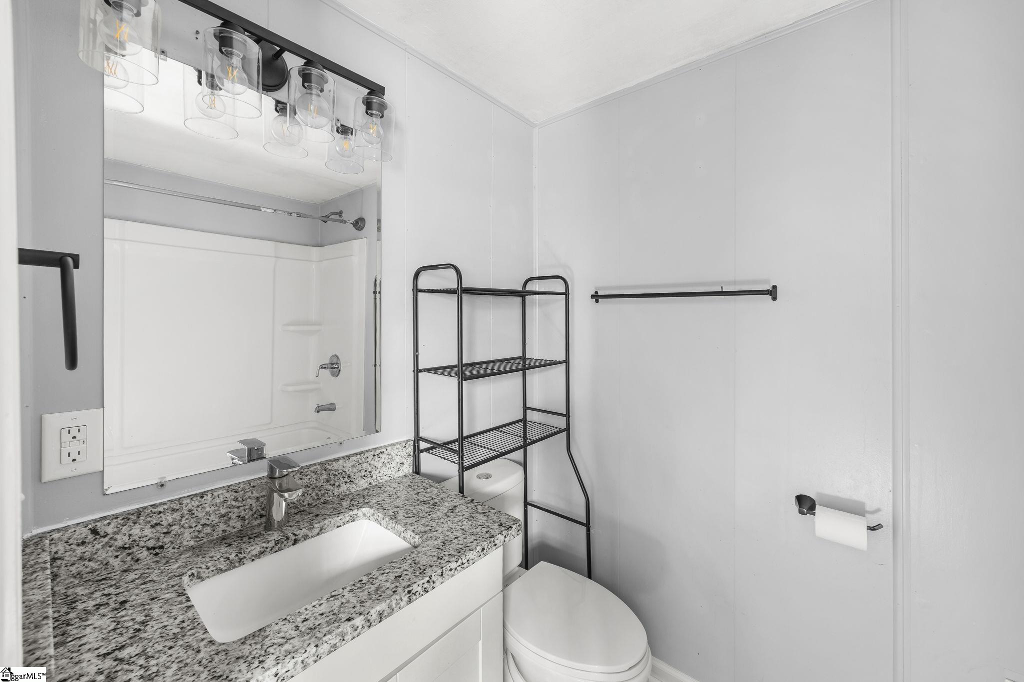100 Basin Drive Property Photo 12