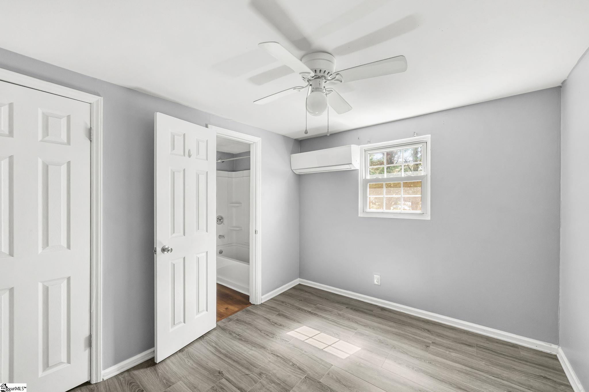 100 Basin Drive Property Photo 15