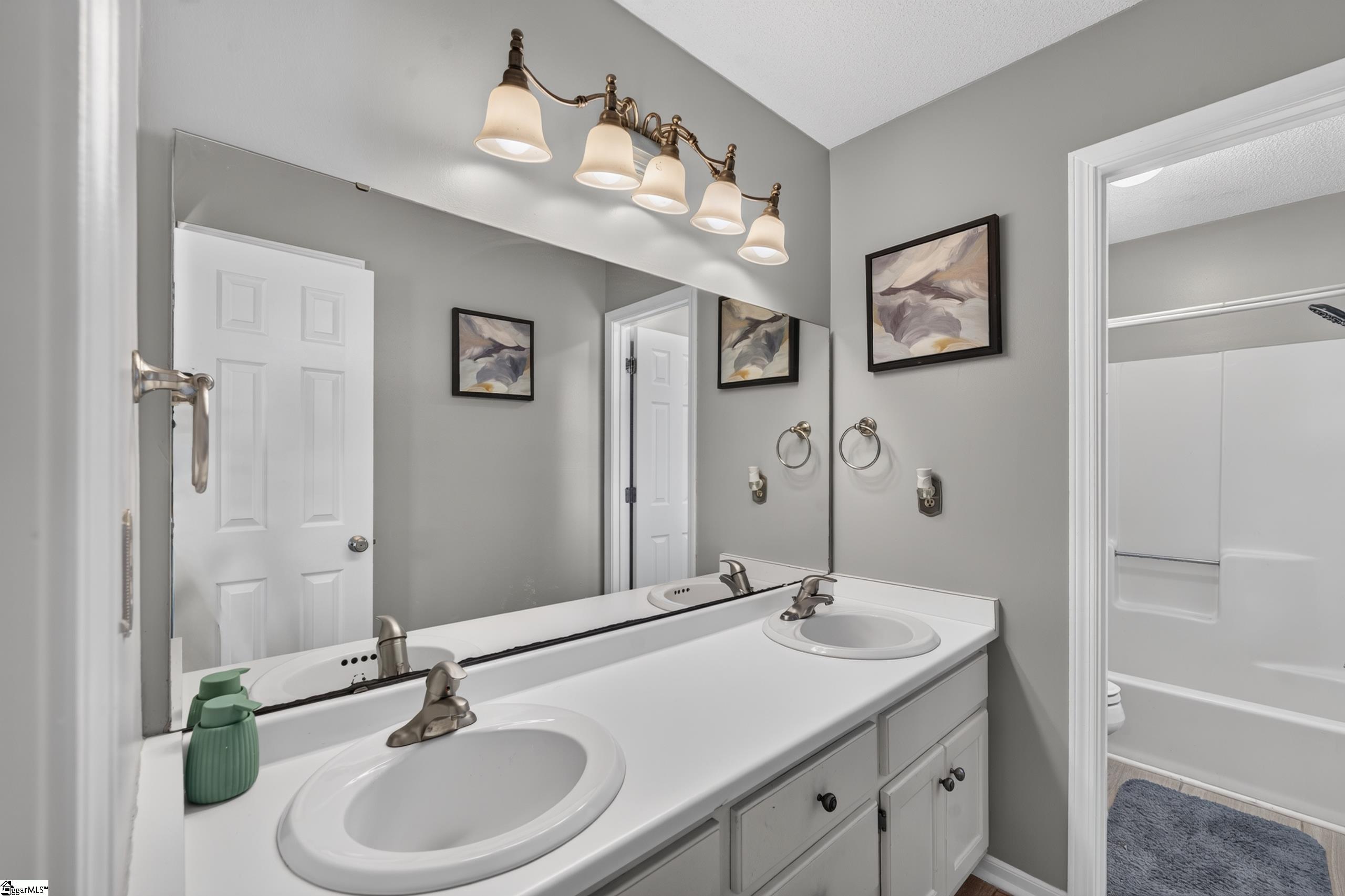 216 Westridge Property Photo 33