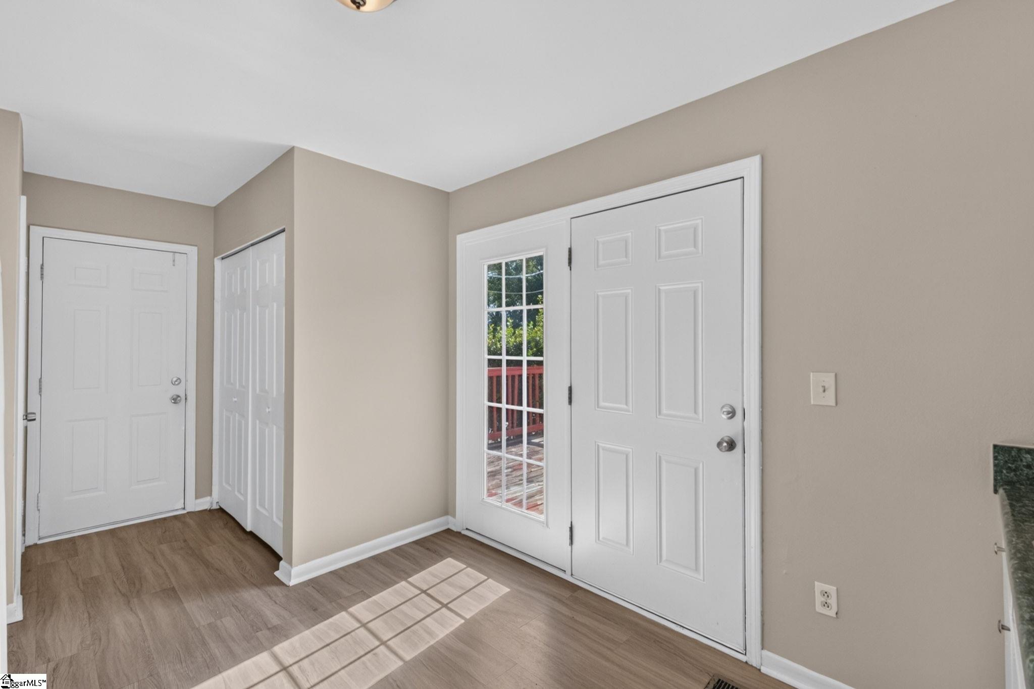 109 Old Farm Road Property Photo 11