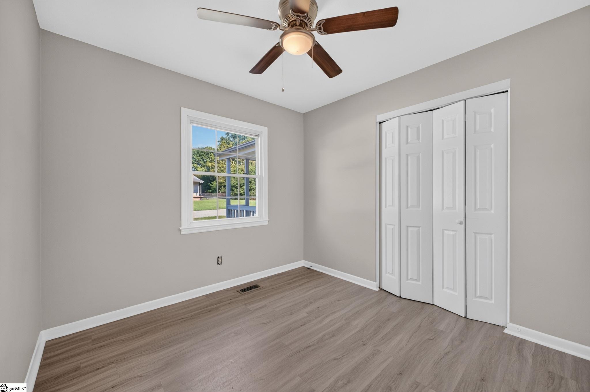 109 Old Farm Road Property Photo 14