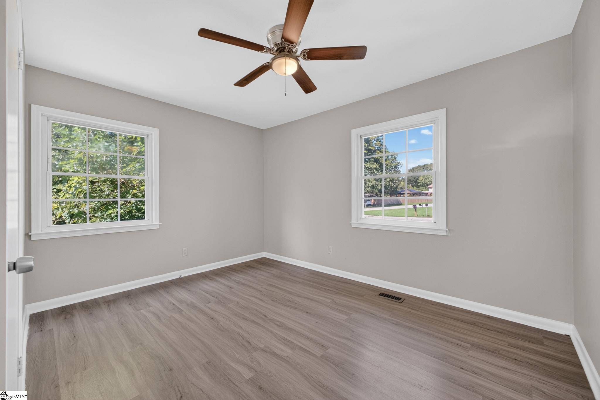 109 Old Farm Road Property Photo 17