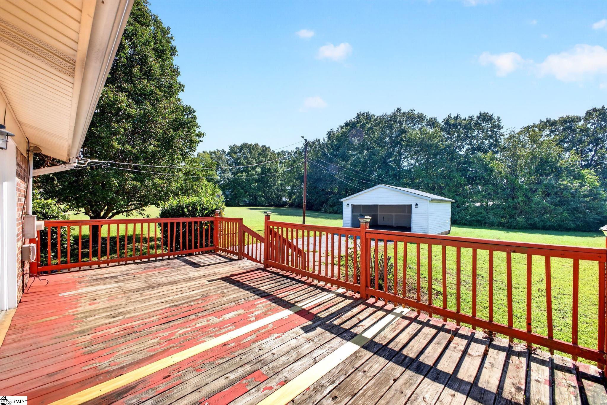 109 Old Farm Road Property Photo 25