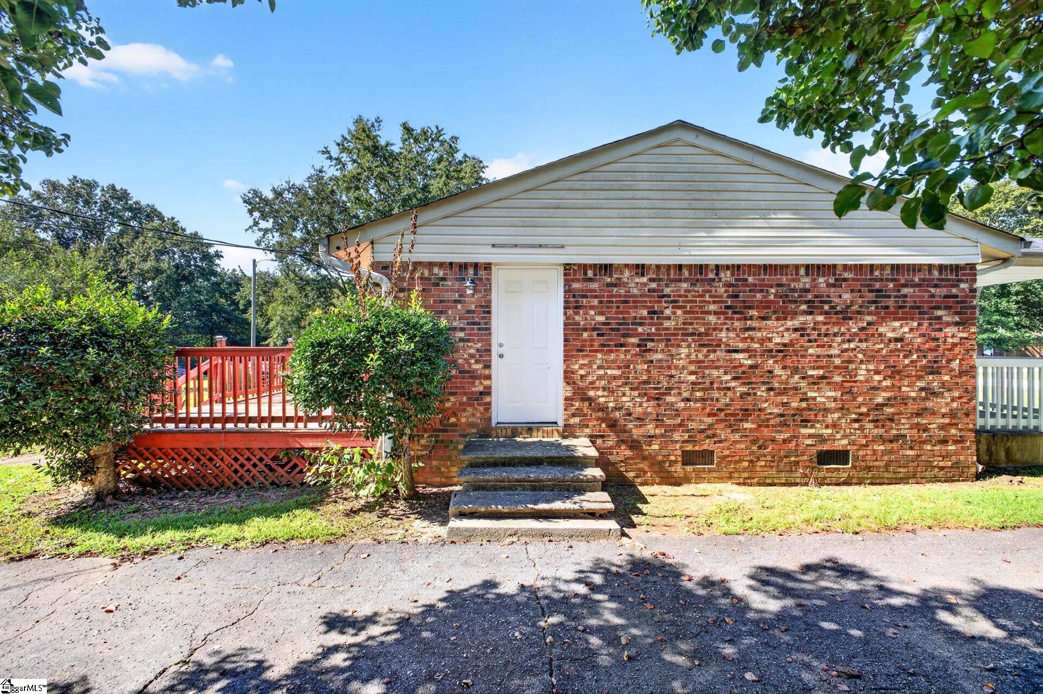 109 Old Farm Road Property Photo 31