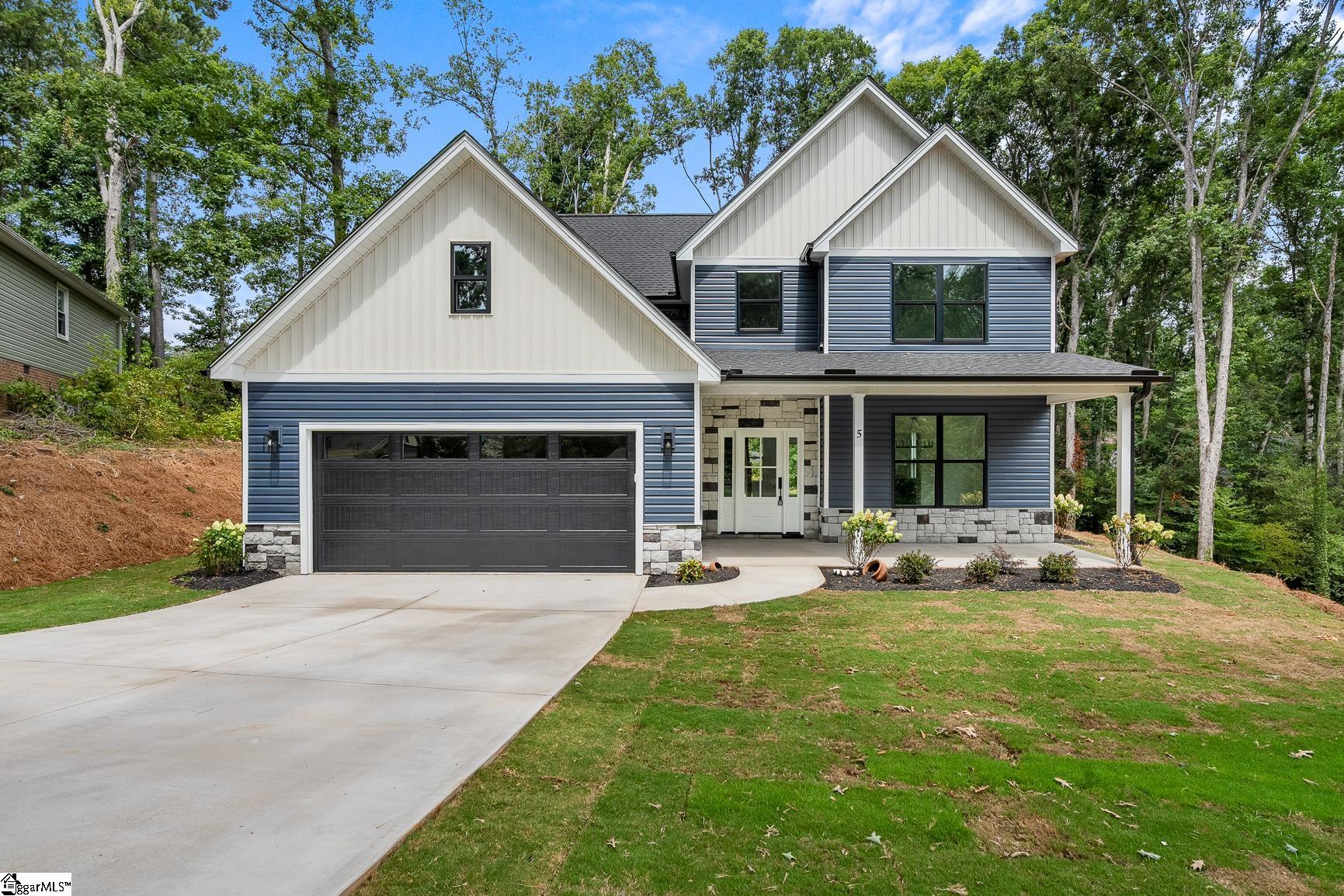 5 Chickamauga Lane Property Photo 1