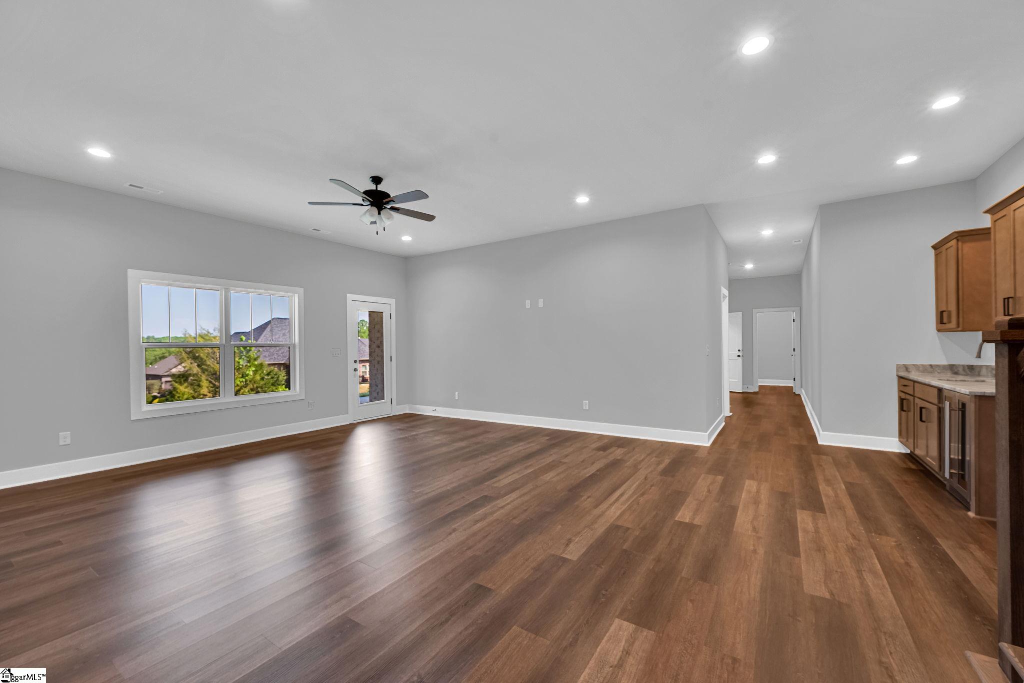 1027 Tuscany Drive Property Photo 27
