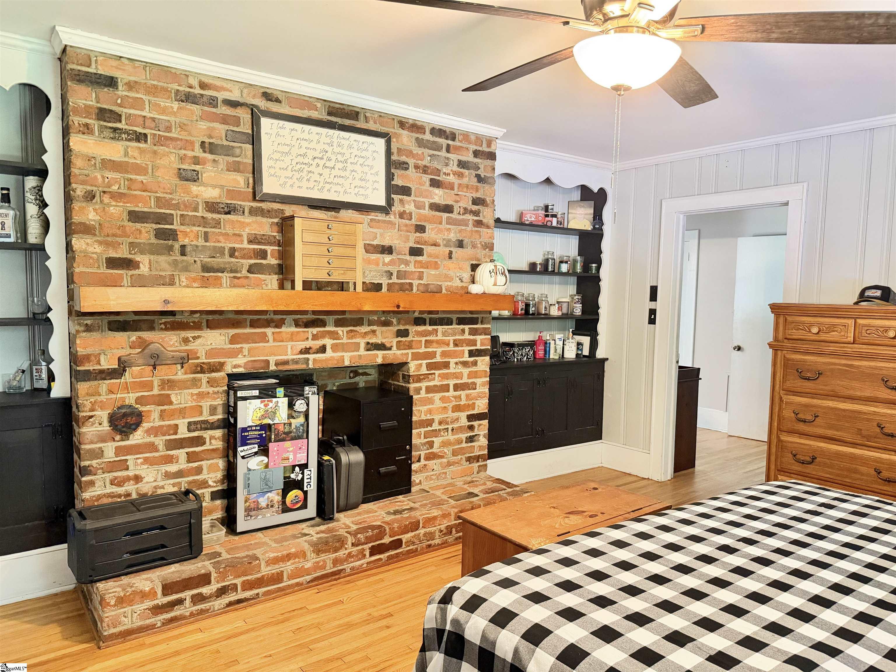 16 Washington Circle Property Photo 9