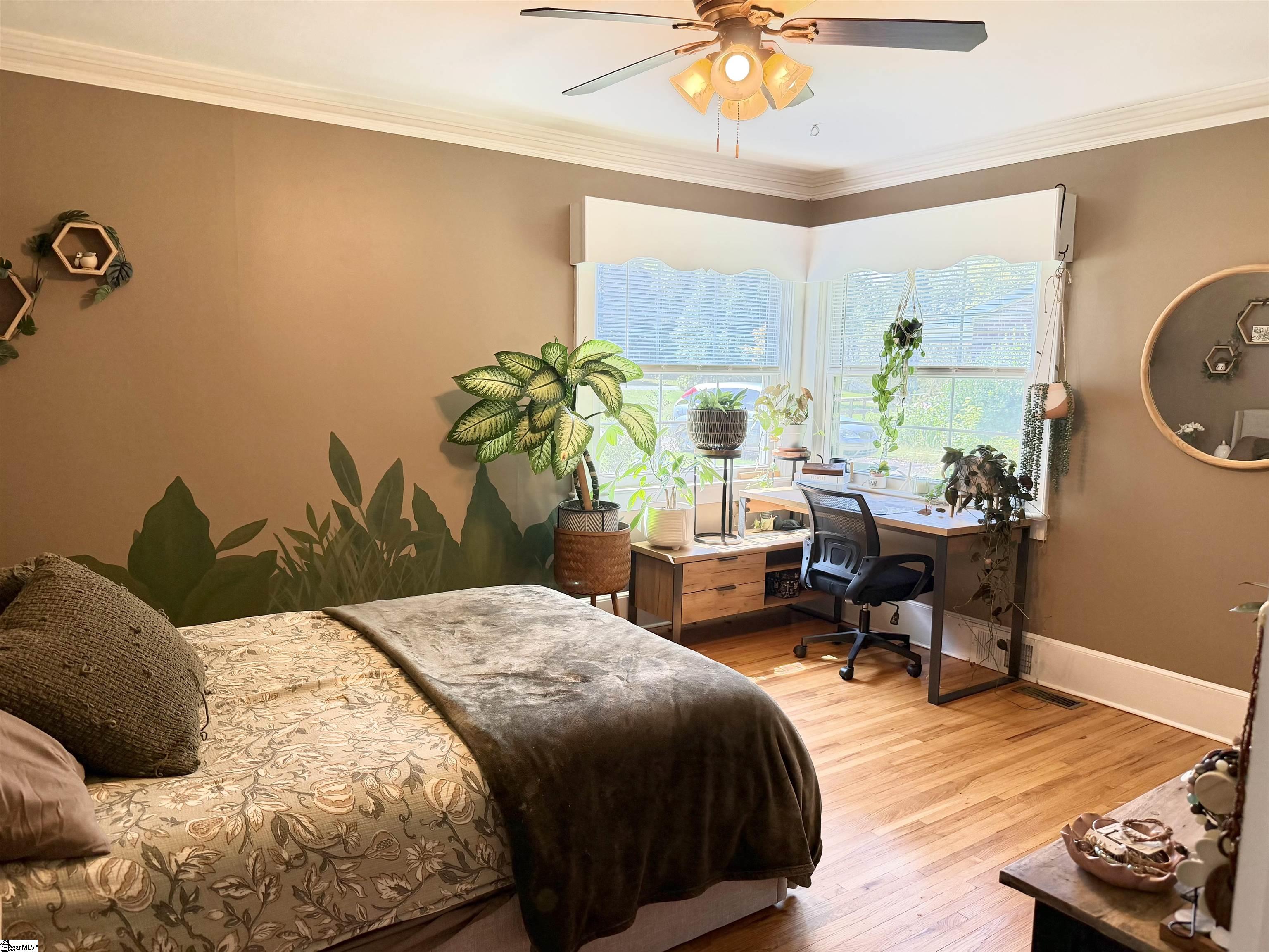 16 Washington Circle Property Photo 12
