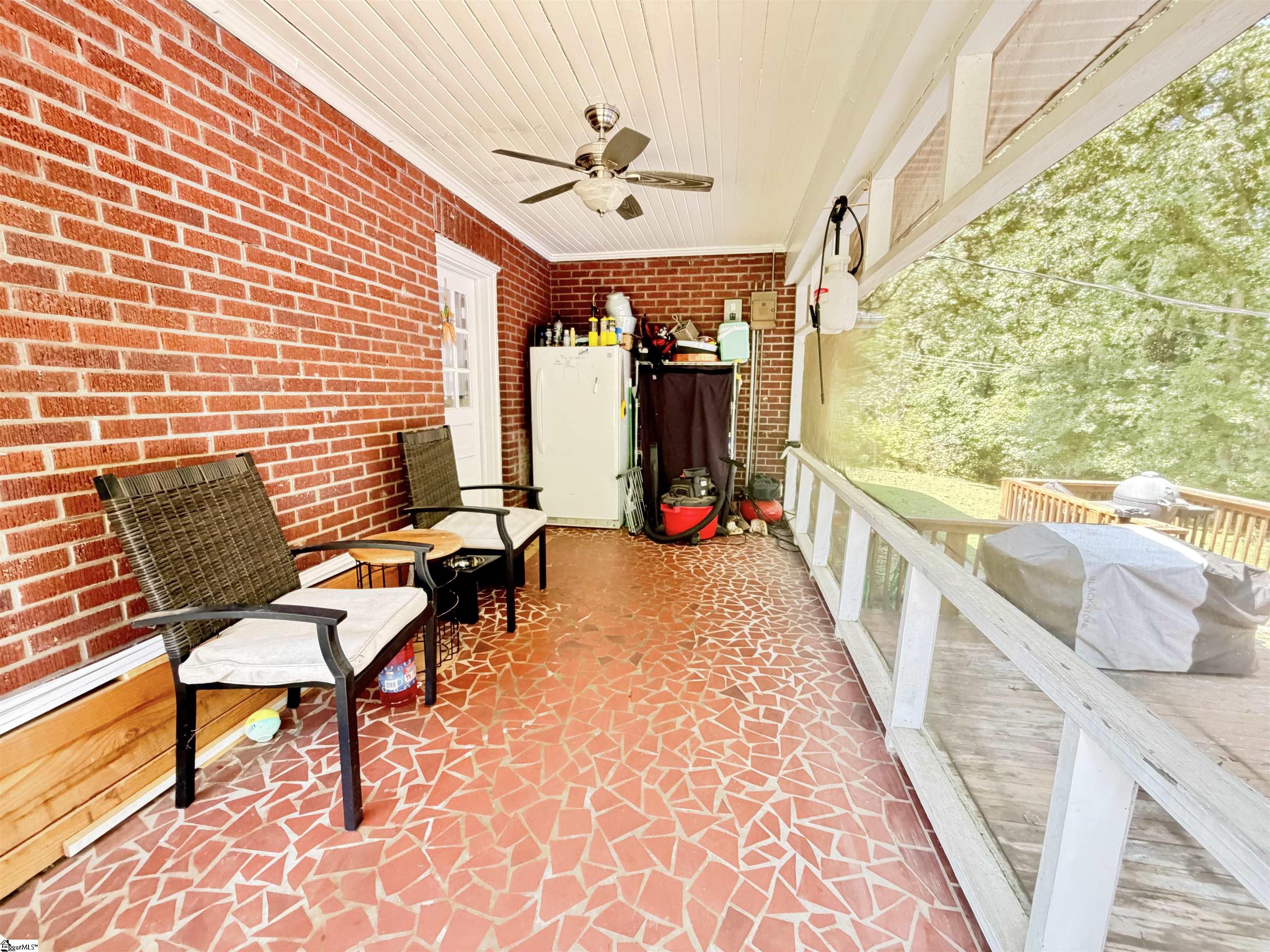 16 Washington Circle Property Photo 16