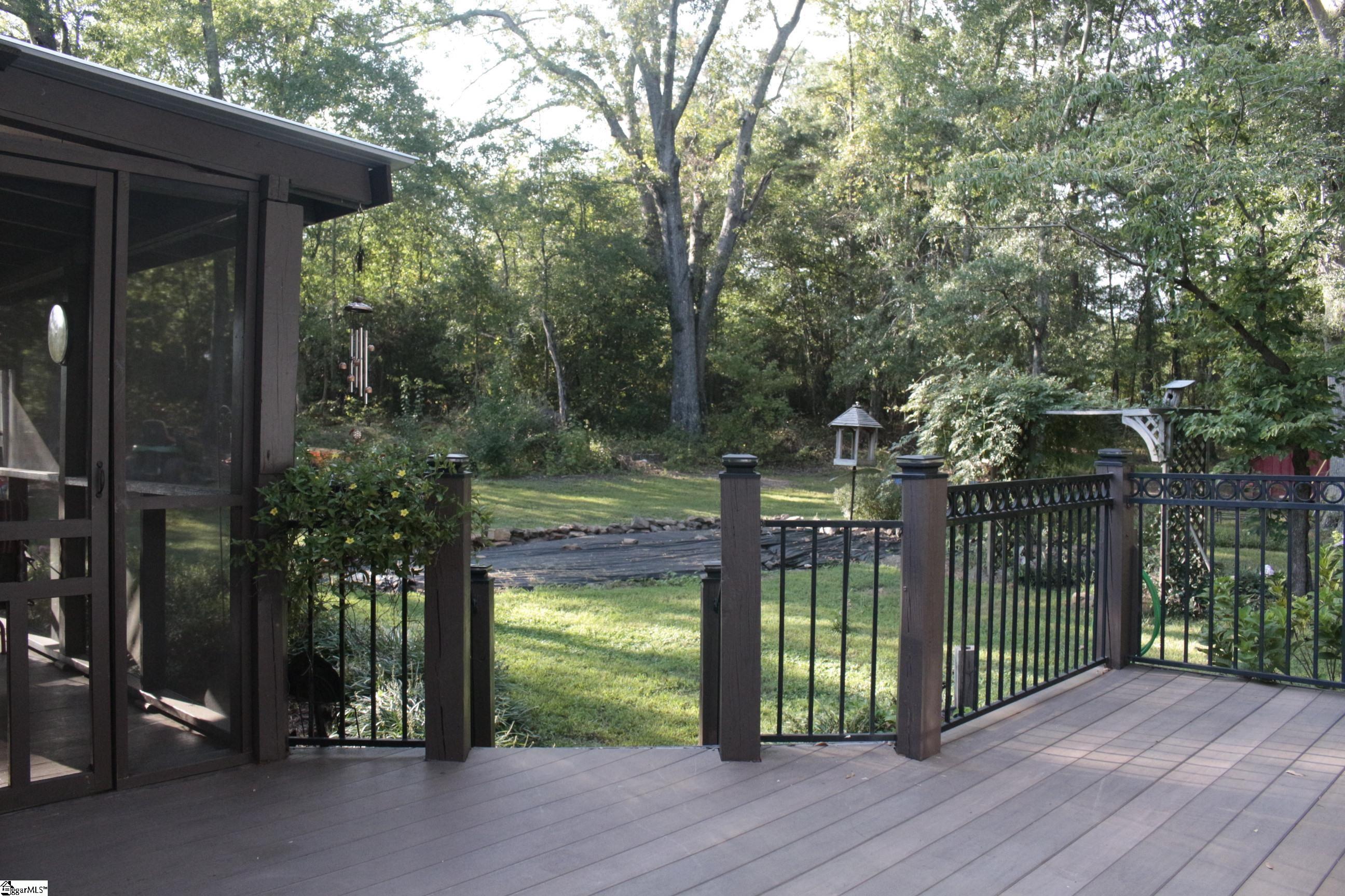 636 Highway 17 Property Photo 22