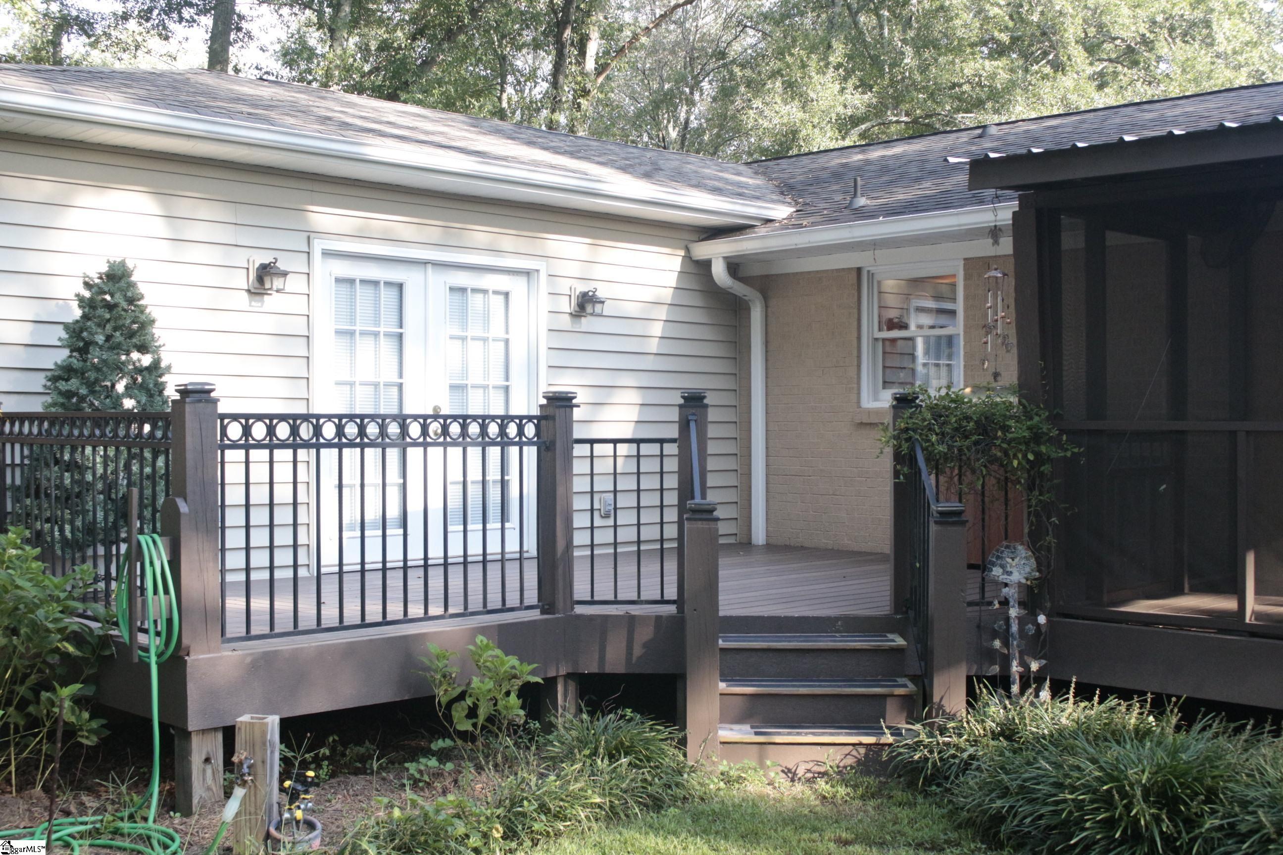 636 Highway 17 Property Photo 24