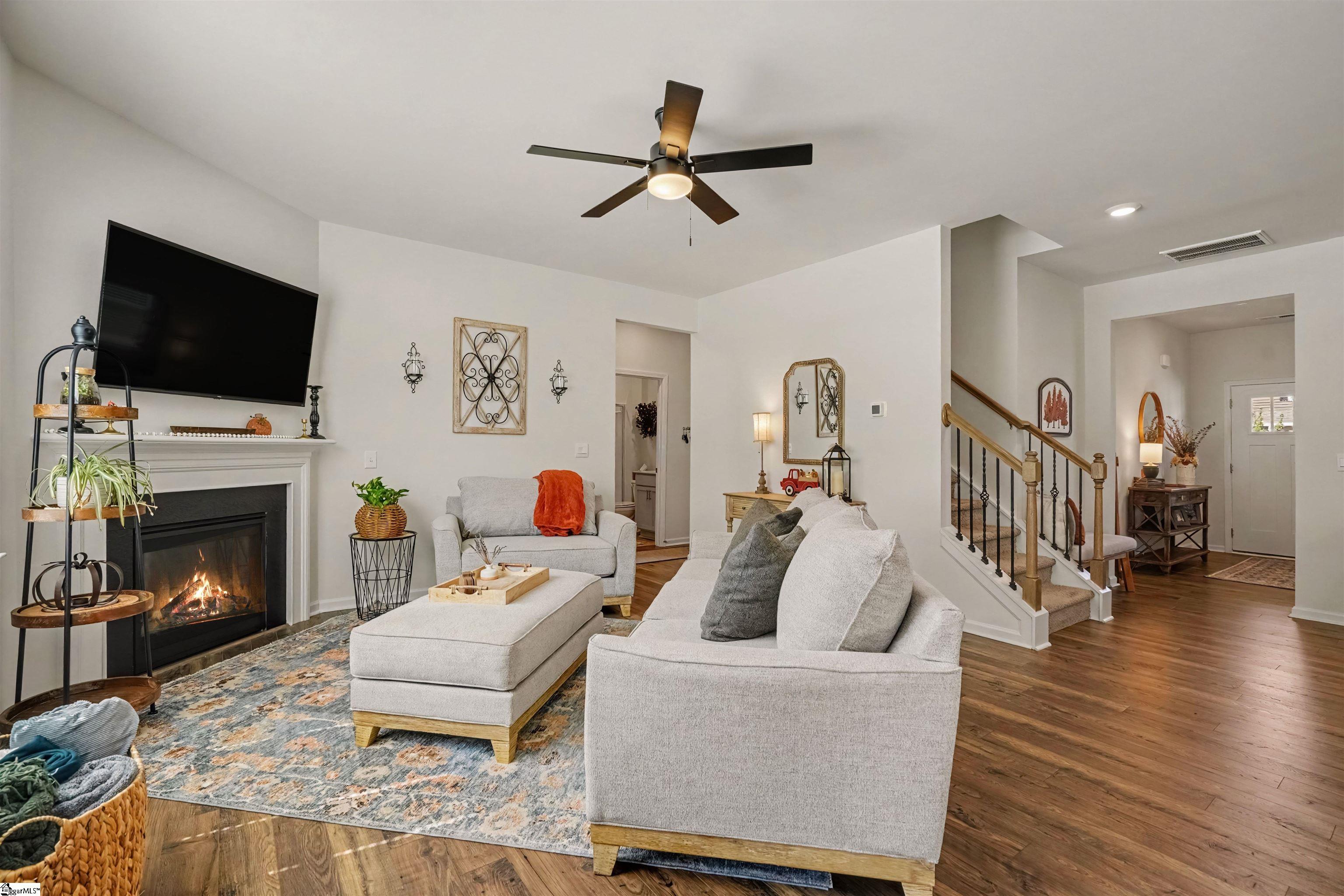 412 Strayhorn Street Property Photo 11