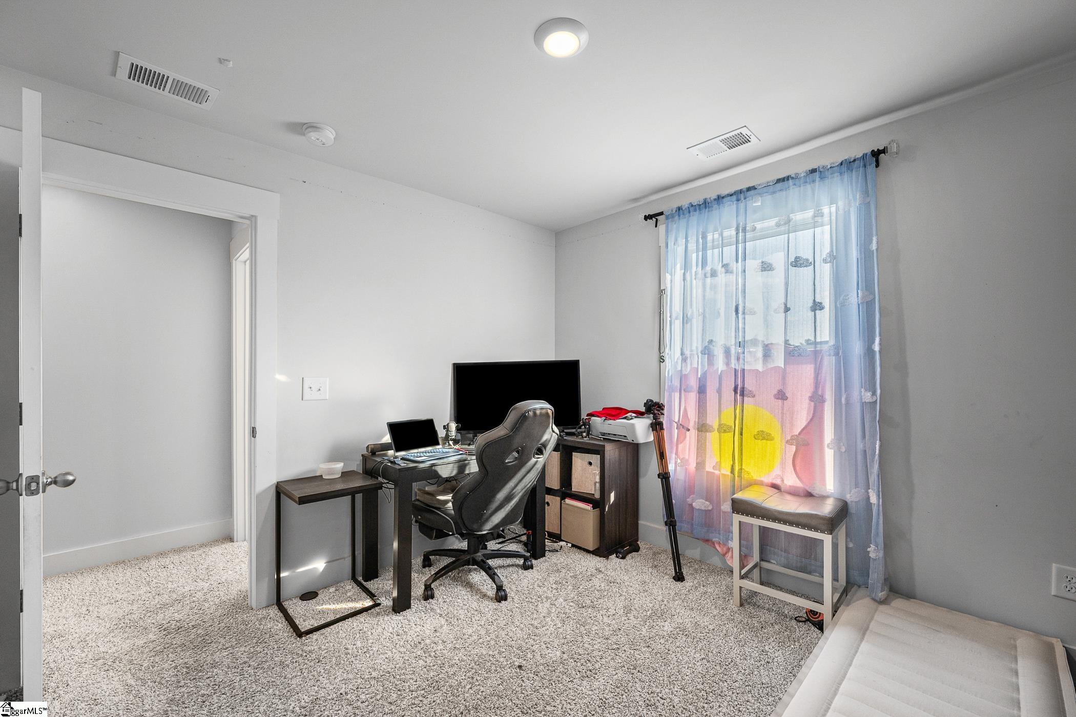 31 Cavell Drive Property Photo 21