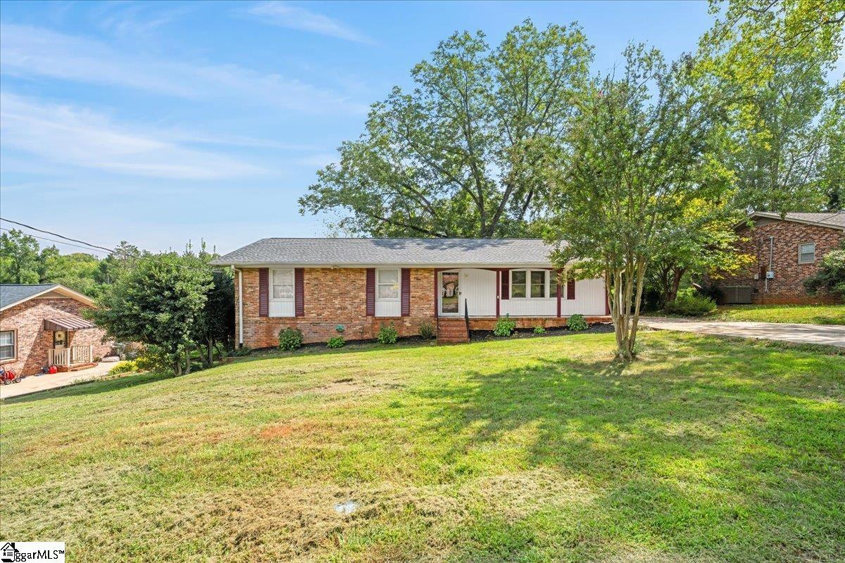 16 Starsdale Circle Property Photo 2