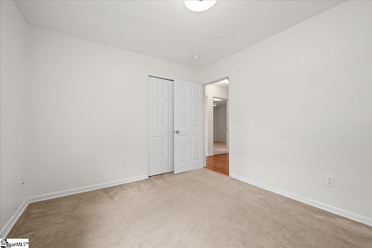 16 Starsdale Circle Property Photo 23