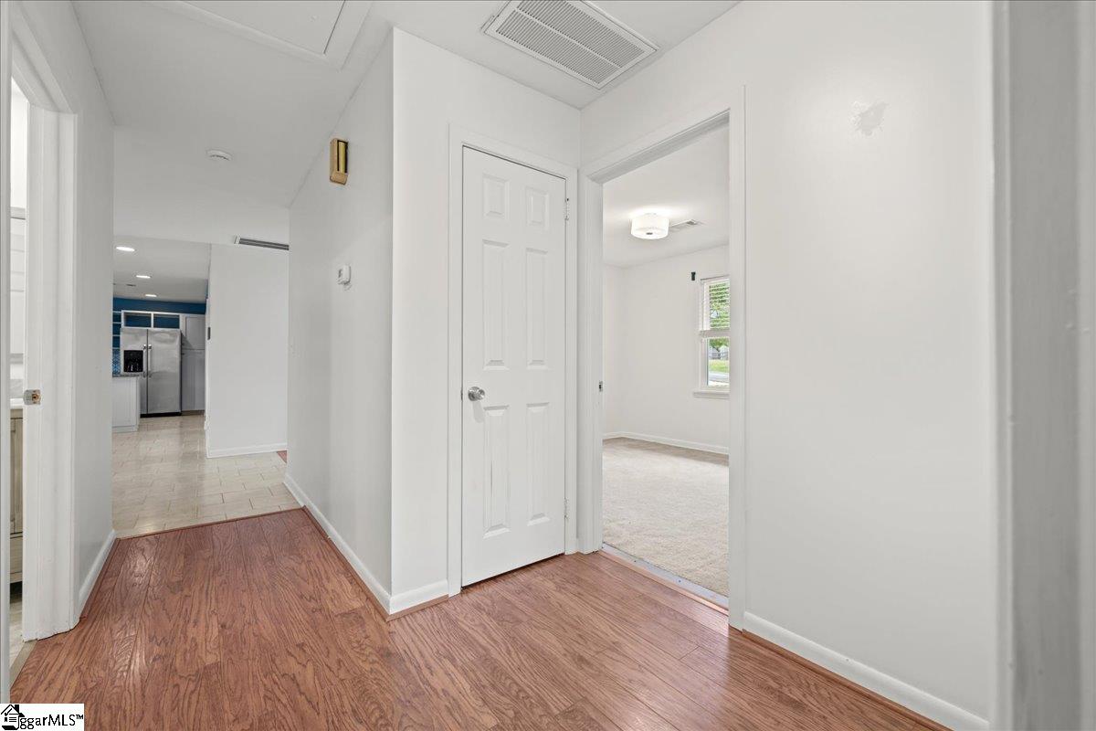 16 Starsdale Circle Property Photo 24