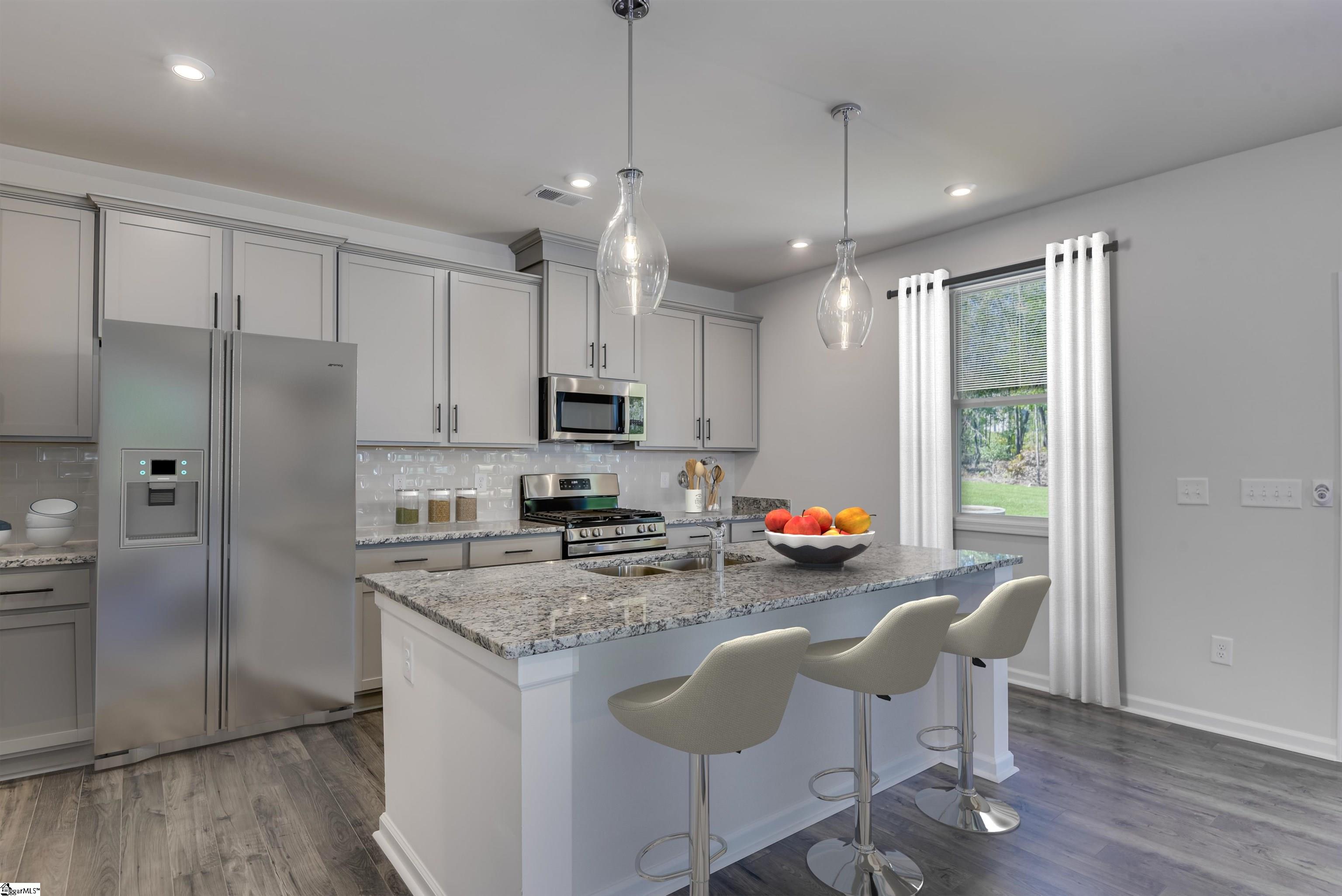 201 Harling Court Property Photo 4