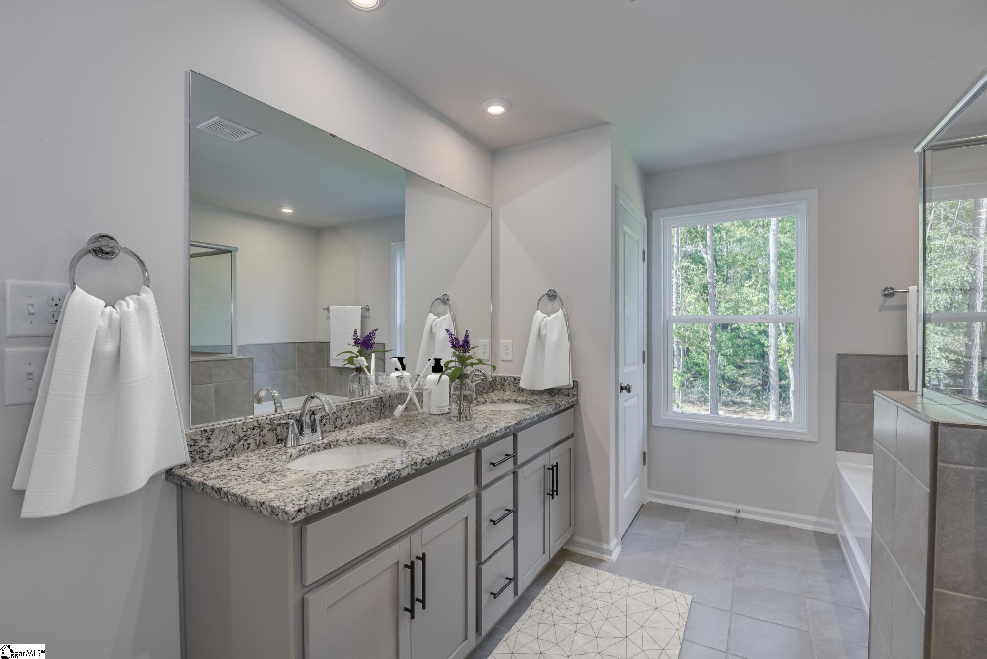 201 Harling Court Property Photo 17