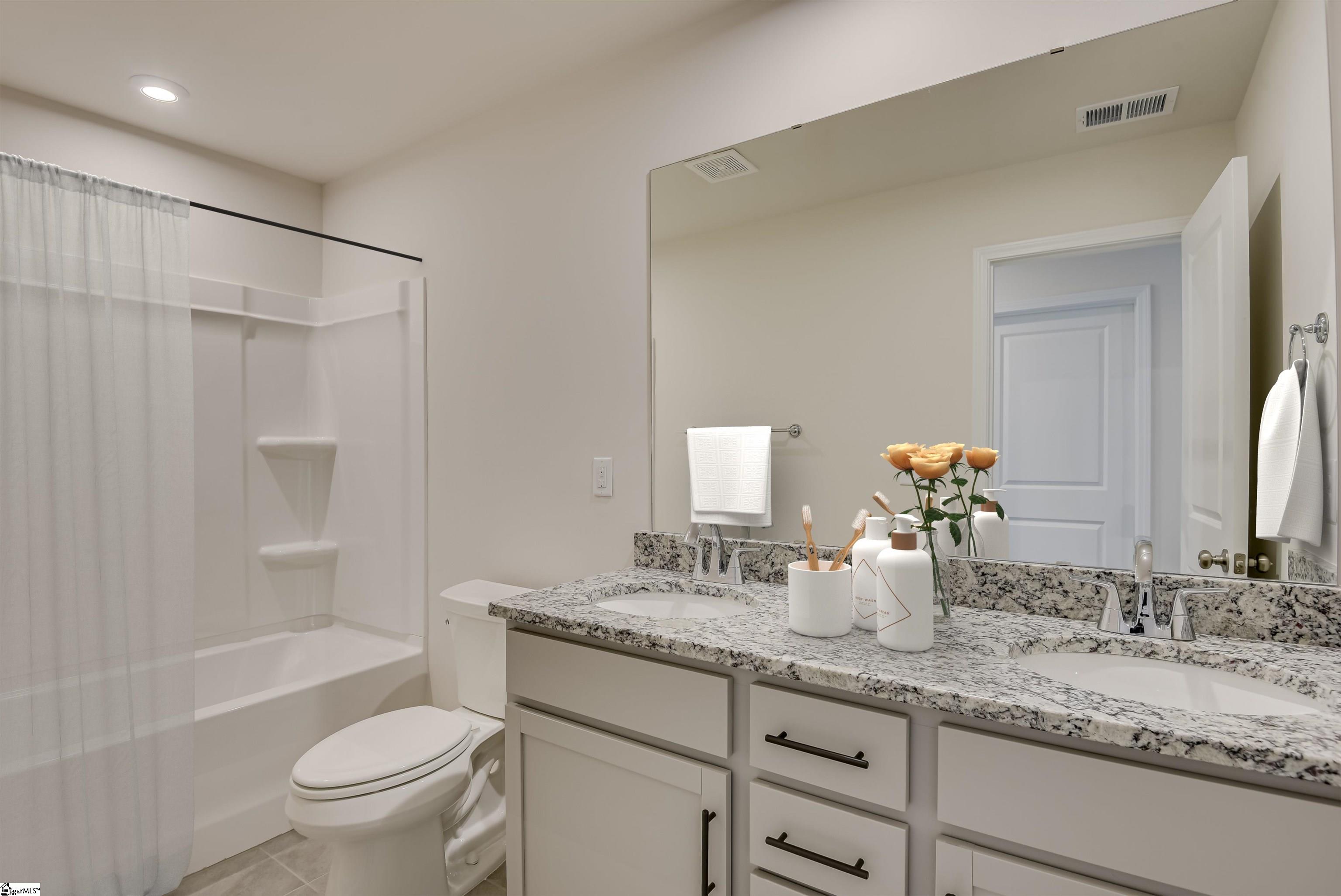 201 Harling Court Property Photo 29