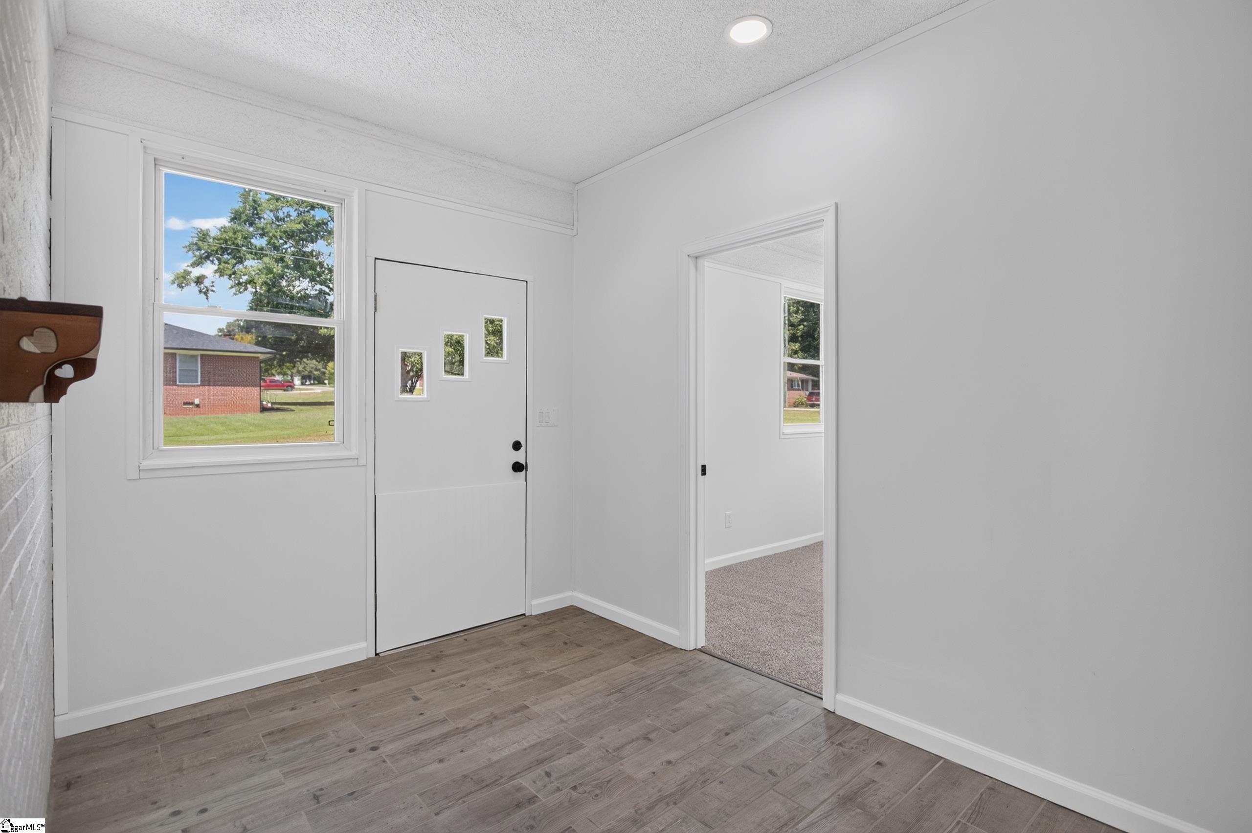 242 Sherwood Drive Property Photo 39