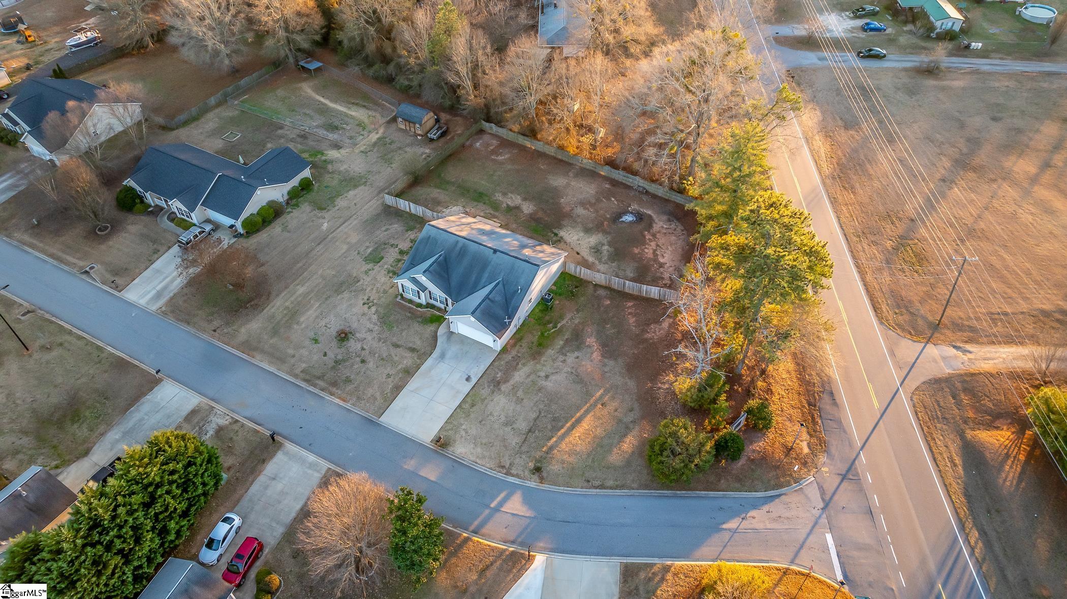 100 Stevens Court Property Photo 34