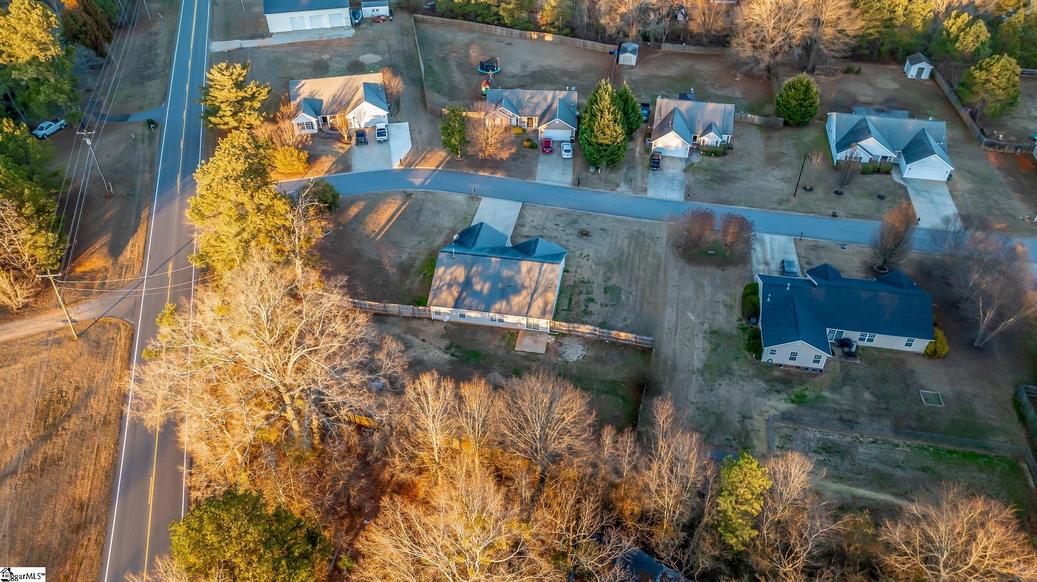 100 Stevens Court Property Photo 35