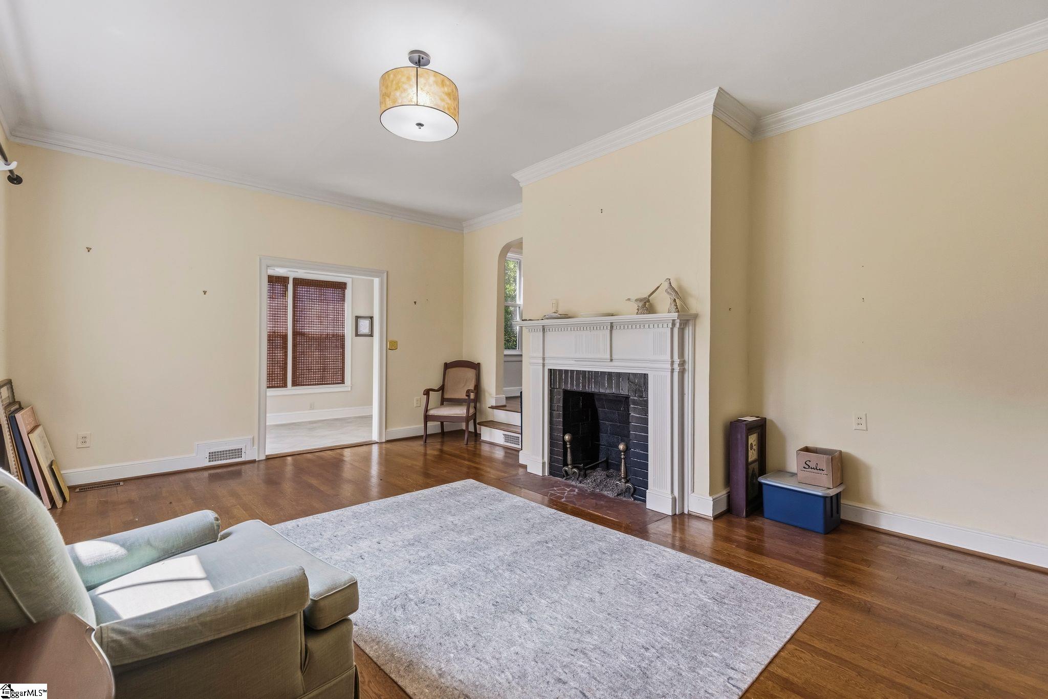 227 Cureton Street Property Photo 2