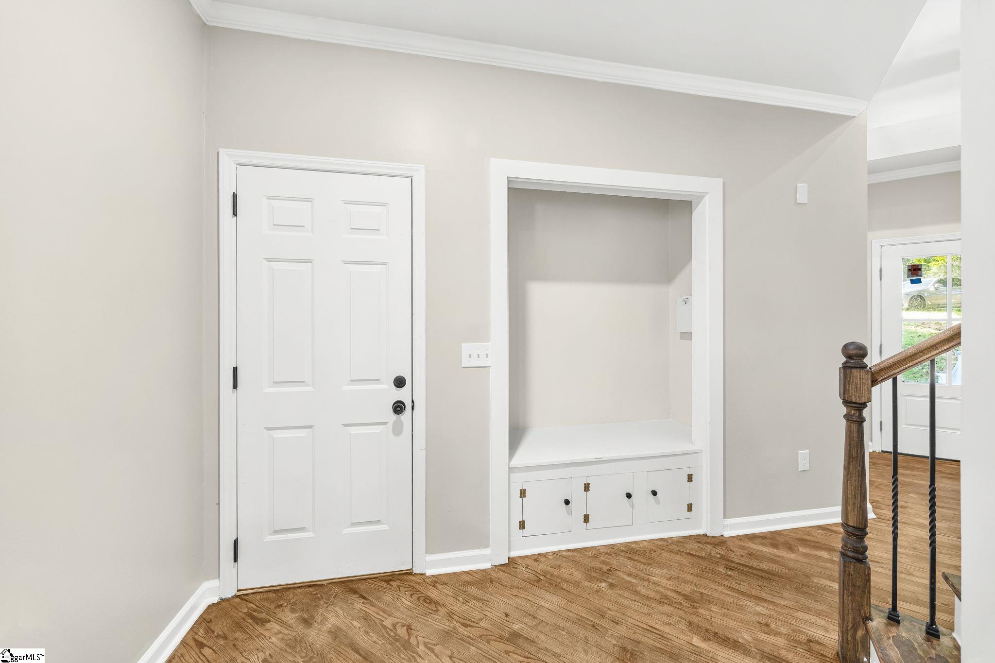 6 Moss Spring Court Property Photo 17