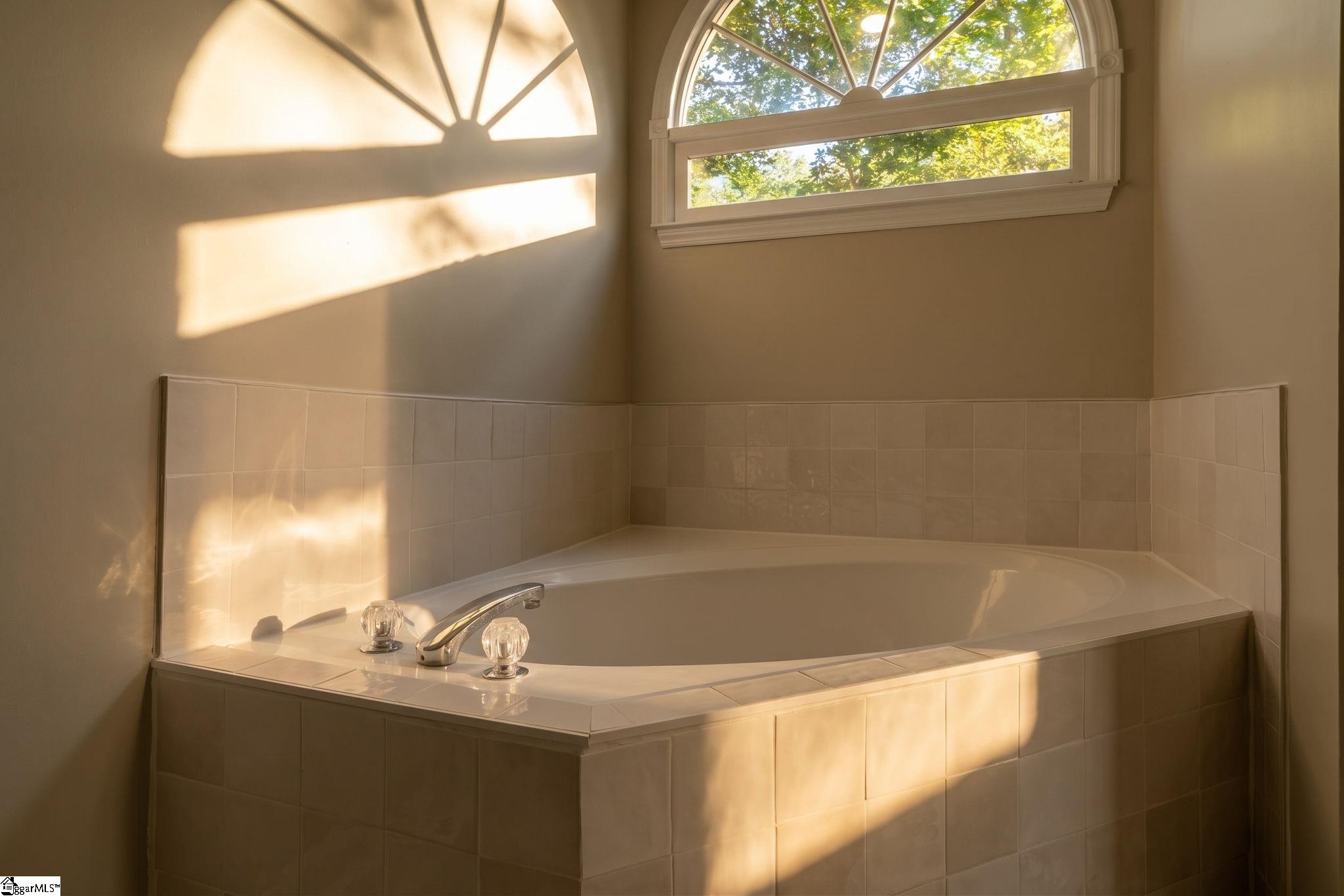 6 Moss Spring Court Property Photo 25
