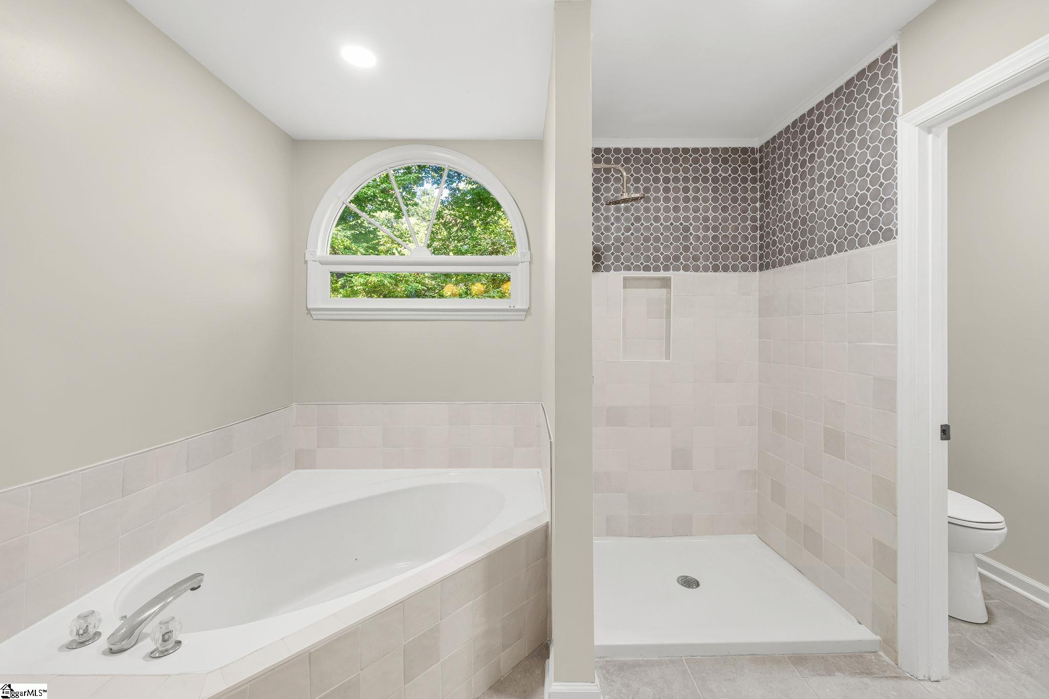 6 Moss Spring Court Property Photo 27