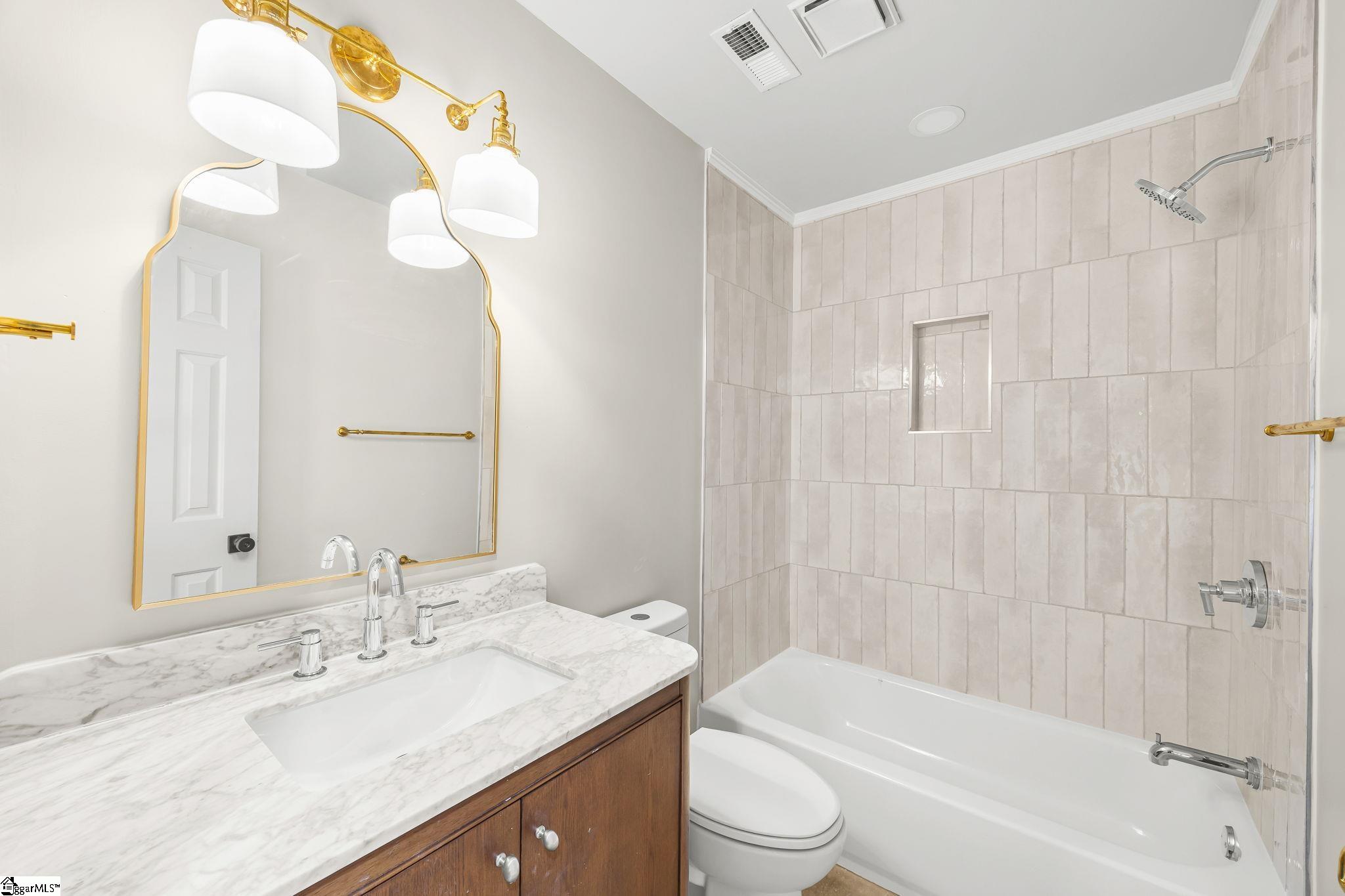 6 Moss Spring Court Property Photo 33