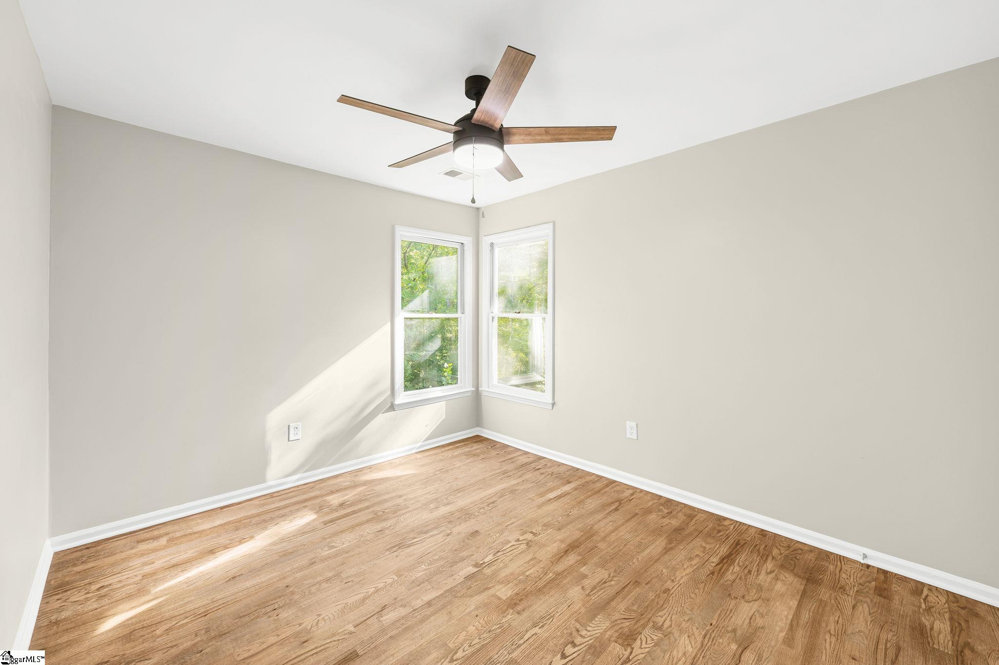 6 Moss Spring Court Property Photo 34