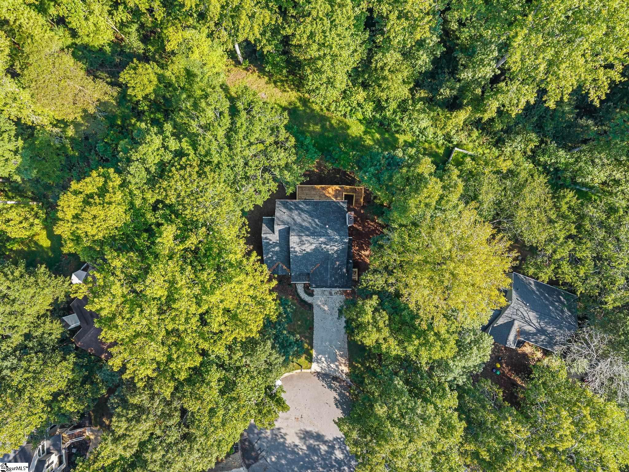 6 Moss Spring Court Property Photo 37