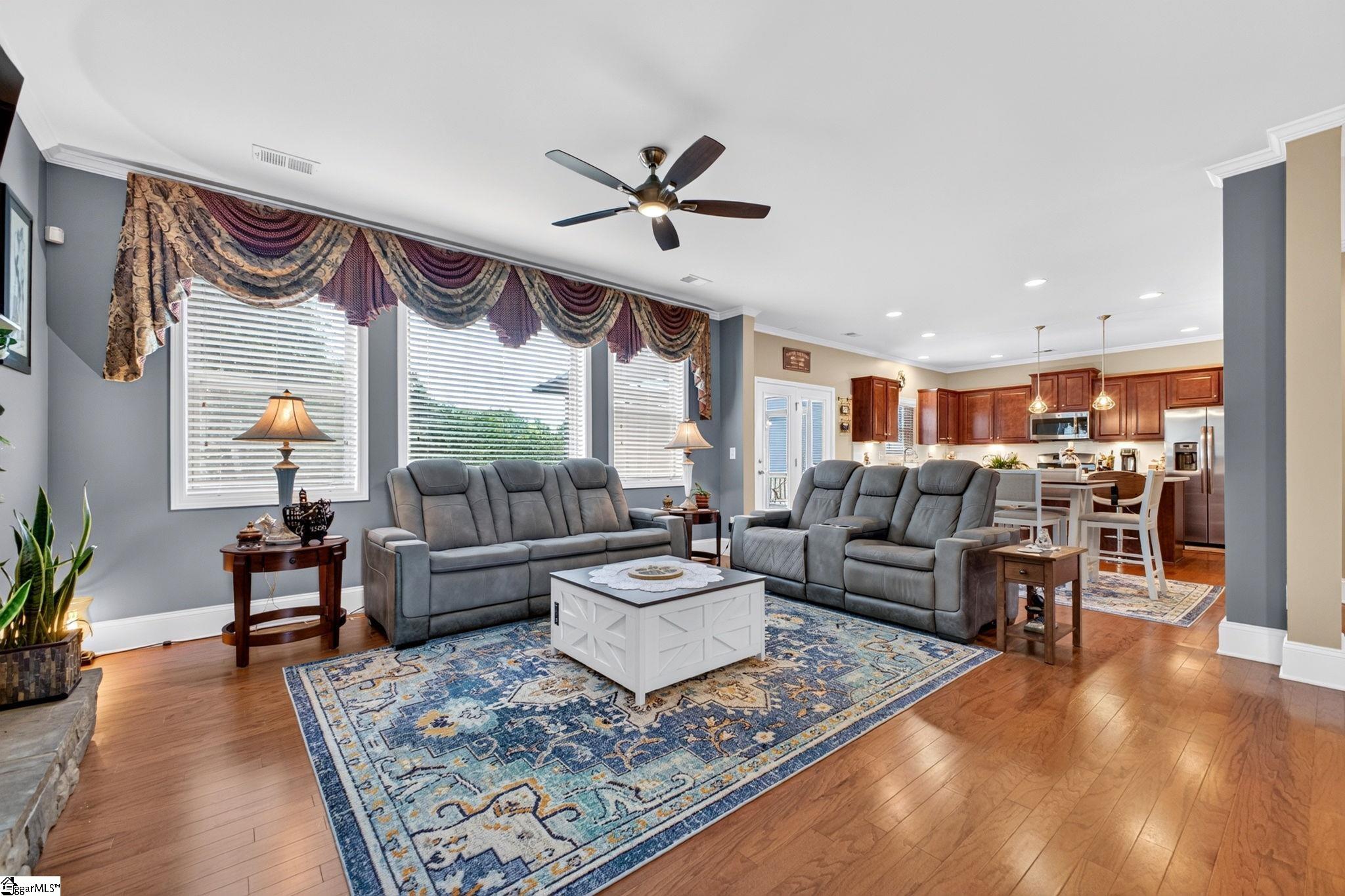 405 Rowley Court Property Photo 16