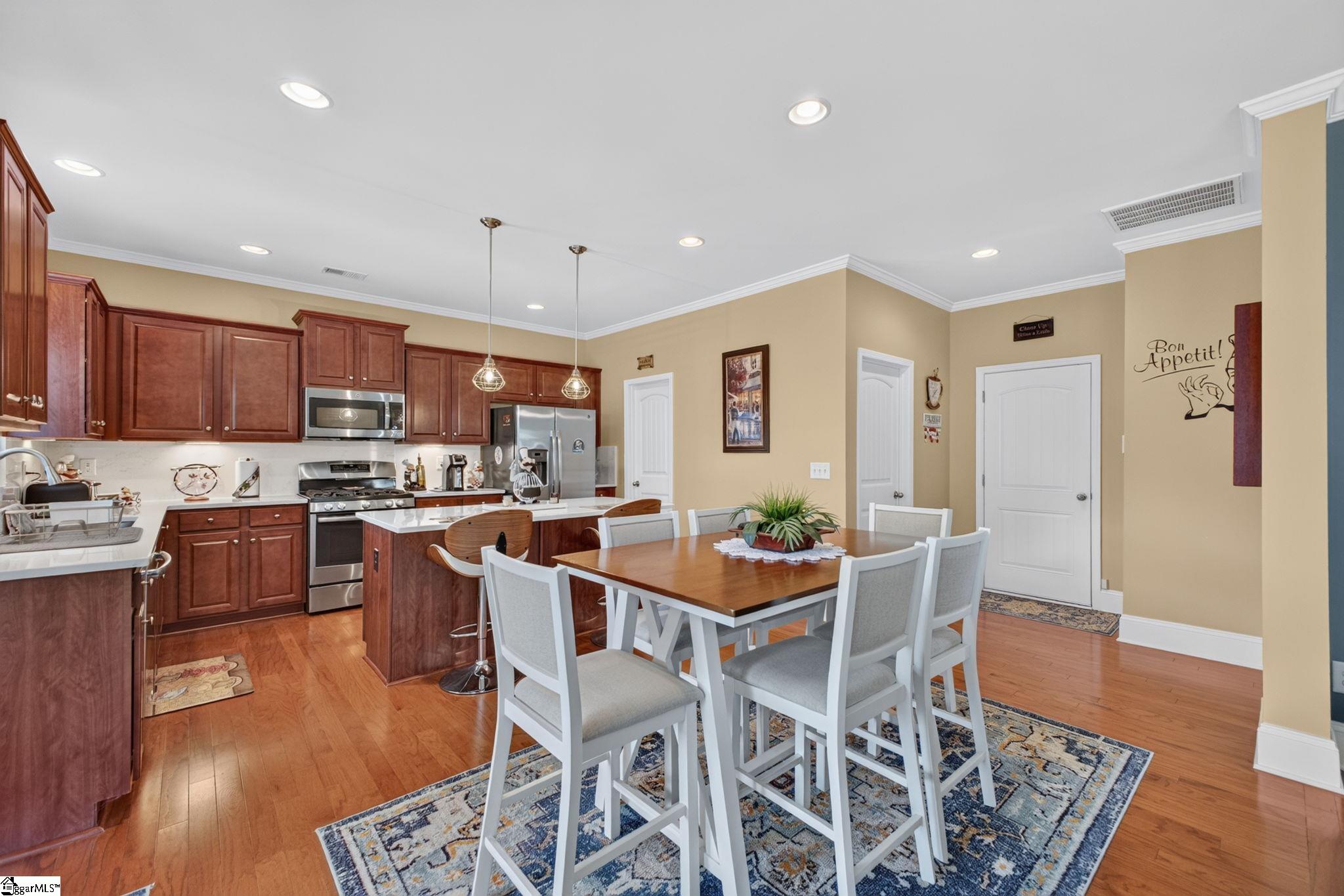 405 Rowley Court Property Photo 19