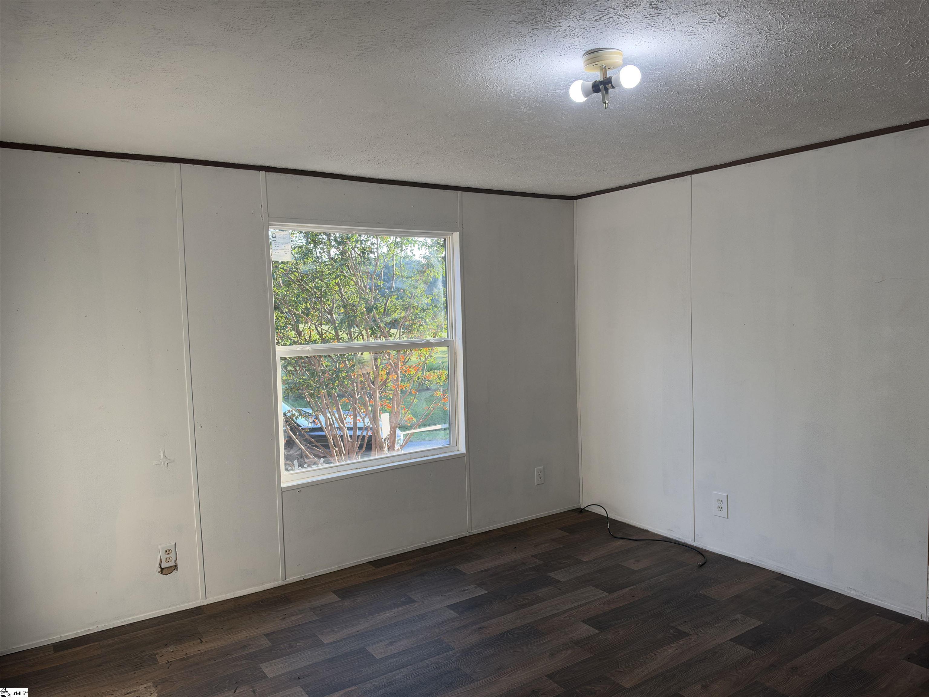 235 Bird Street Property Photo 11