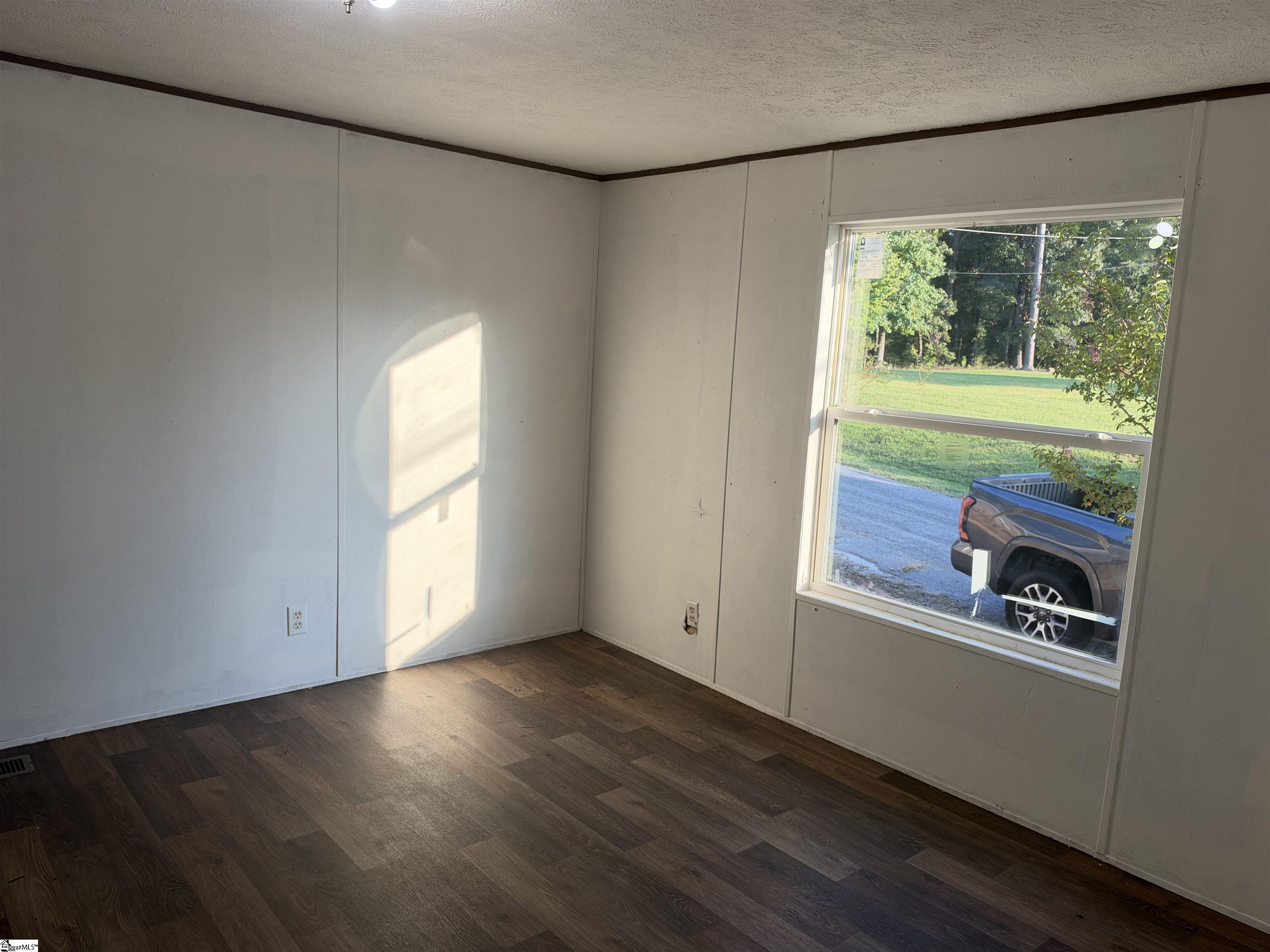 235 Bird Street Property Photo 14